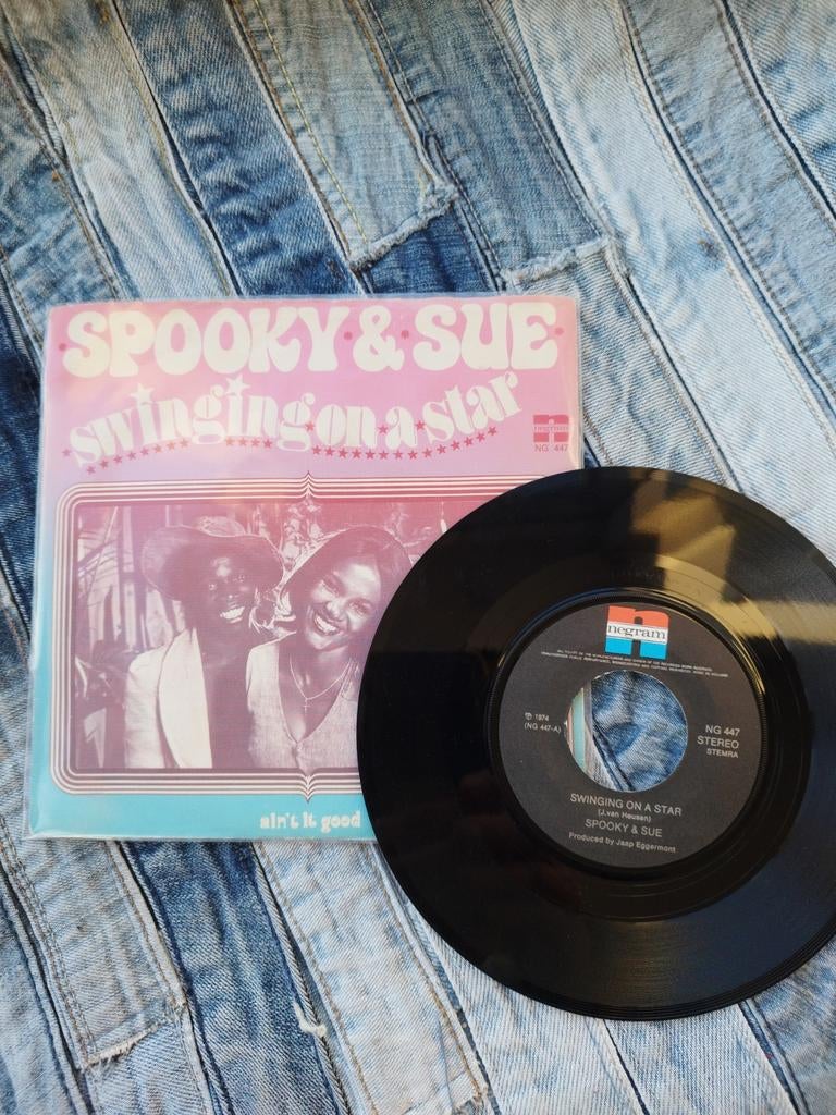 Spooky & Sue - Swinging on a Star / Ain't It Good (Single), Gebruikt, 7 inch, Single, Ophalen of Verzenden