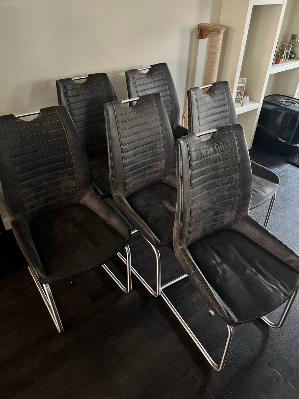 Set van 6 donkergrijze eetkamerstoelen met metalen frame, Huis en Inrichting, Ophalen, Gebruikt, Metaal, Grijs