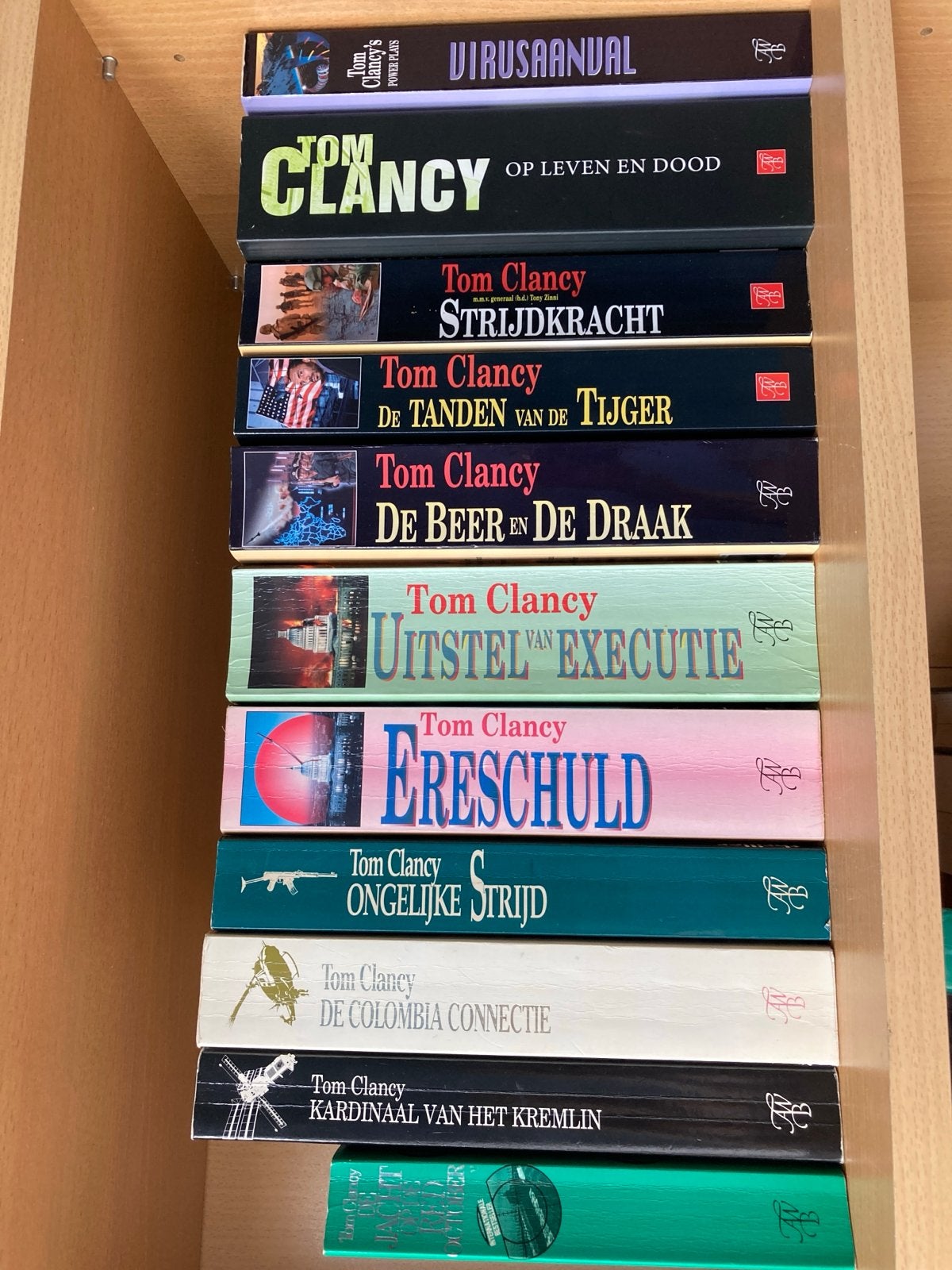 Tom Clancy Boeken Collectie - Diverse Titels, Boeken, Ophalen, Gelezen
