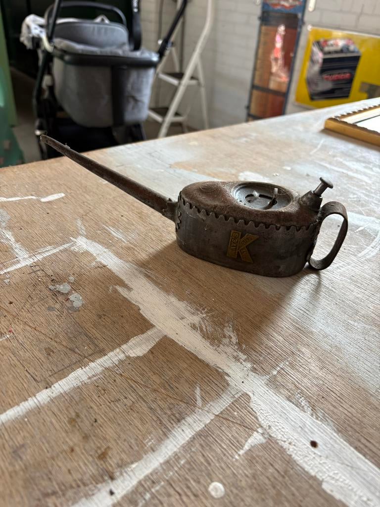 Oude oliespuit, Antiek en Kunst, Ophalen of Verzenden