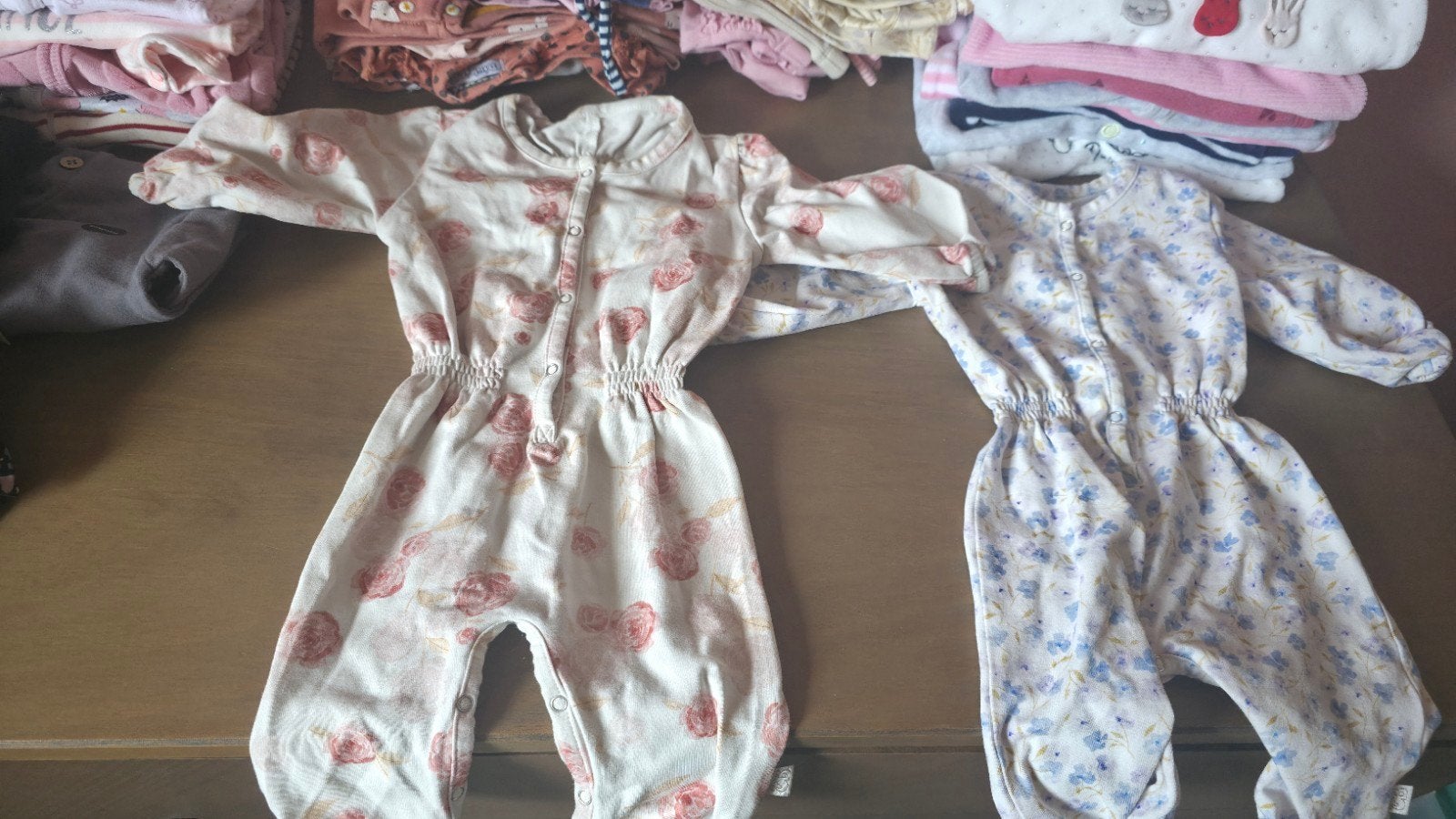kledingbundel babykleding maat 50/56 - 46 stuks, Gebruikt, Meisje, Dirkje, Ophalen of Verzenden