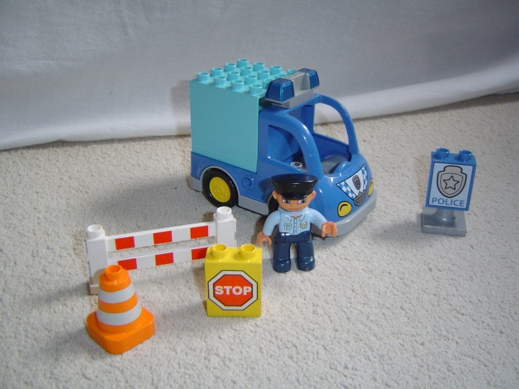 duplo politie auto, Kinderen en Baby's, Speelgoed | Duplo en Lego, Ophalen of Verzenden, Gebruikt, Complete set, Duplo