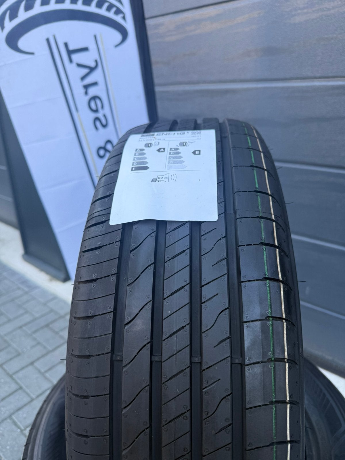 4x 215 60 R17 96H Goodyead Efficientgrip Performance 2, 215 mm, Banden en Velgen, Nieuw, 17 inch