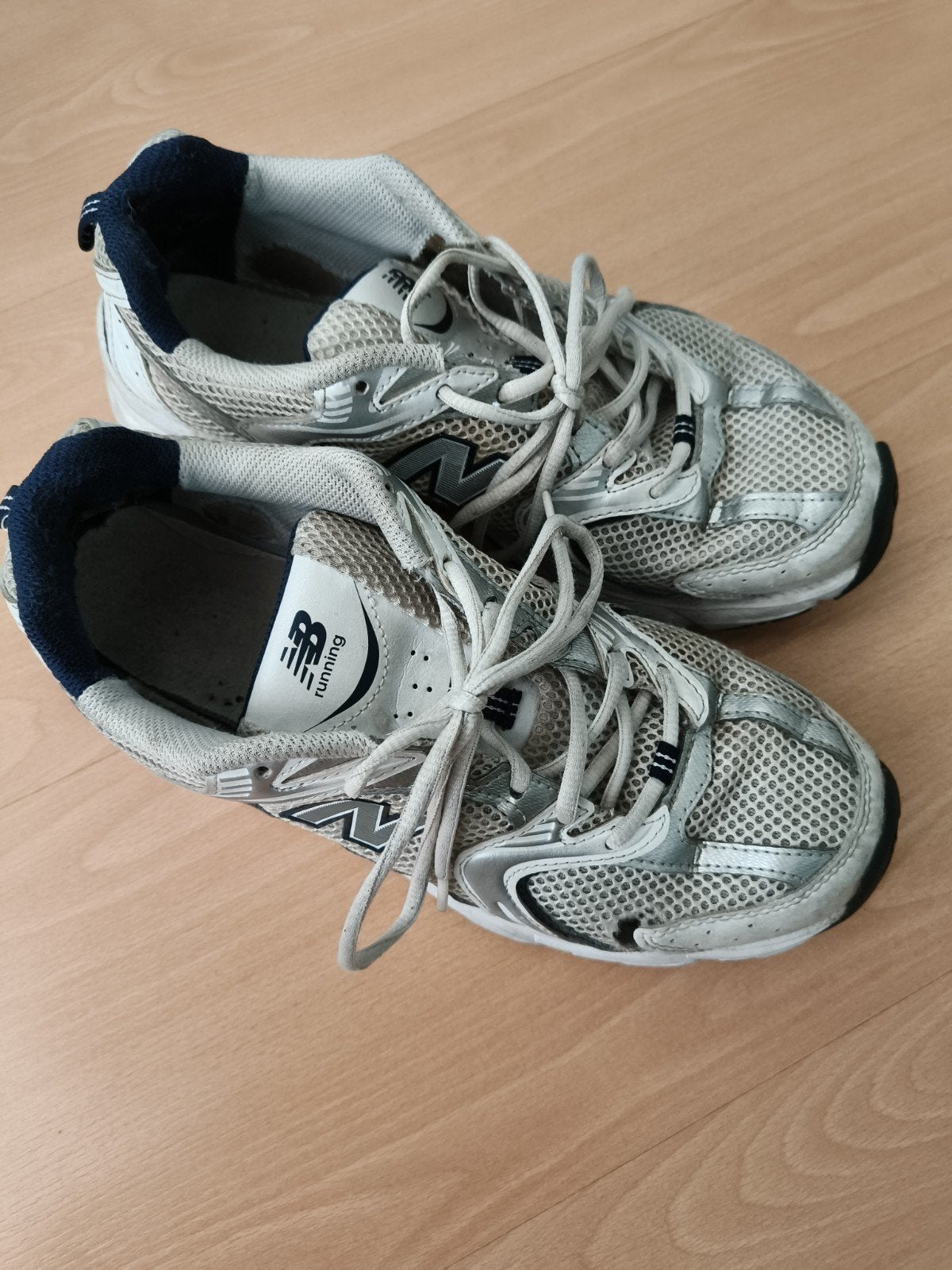 New Balance 530, Ophalen, Schoenen