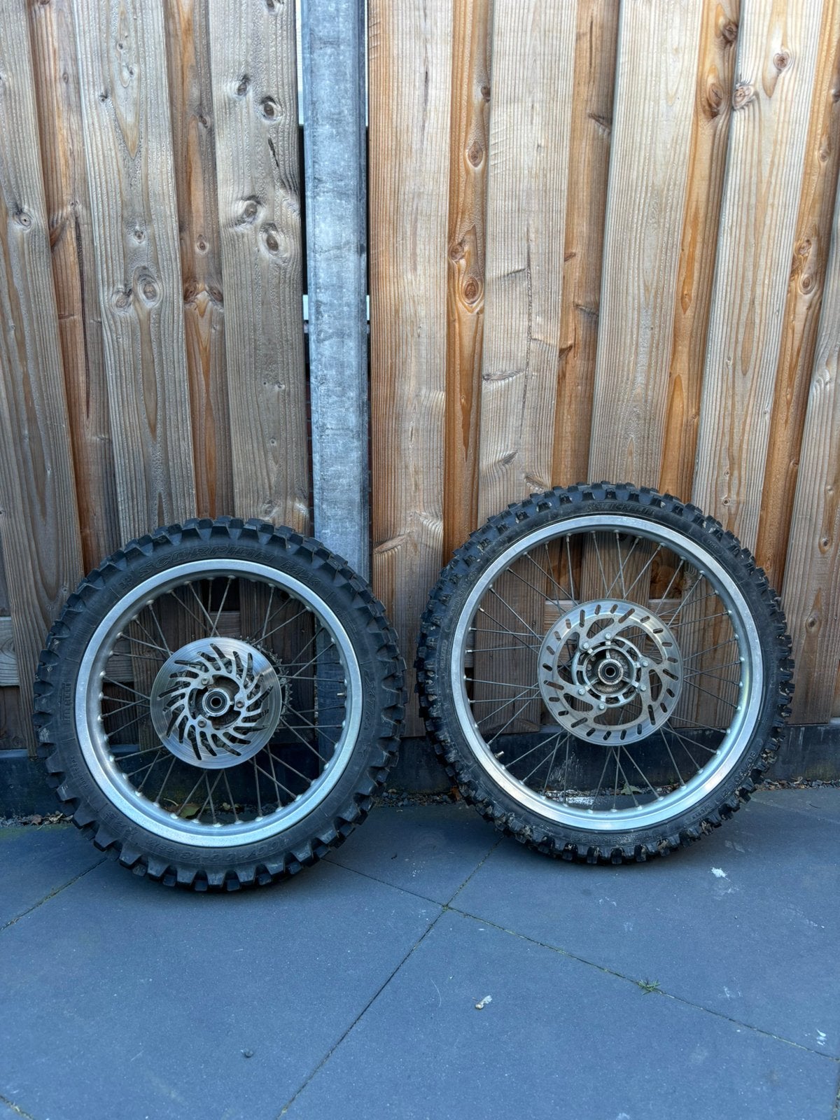 Bandenset yamaha dt, Motoren, Ophalen