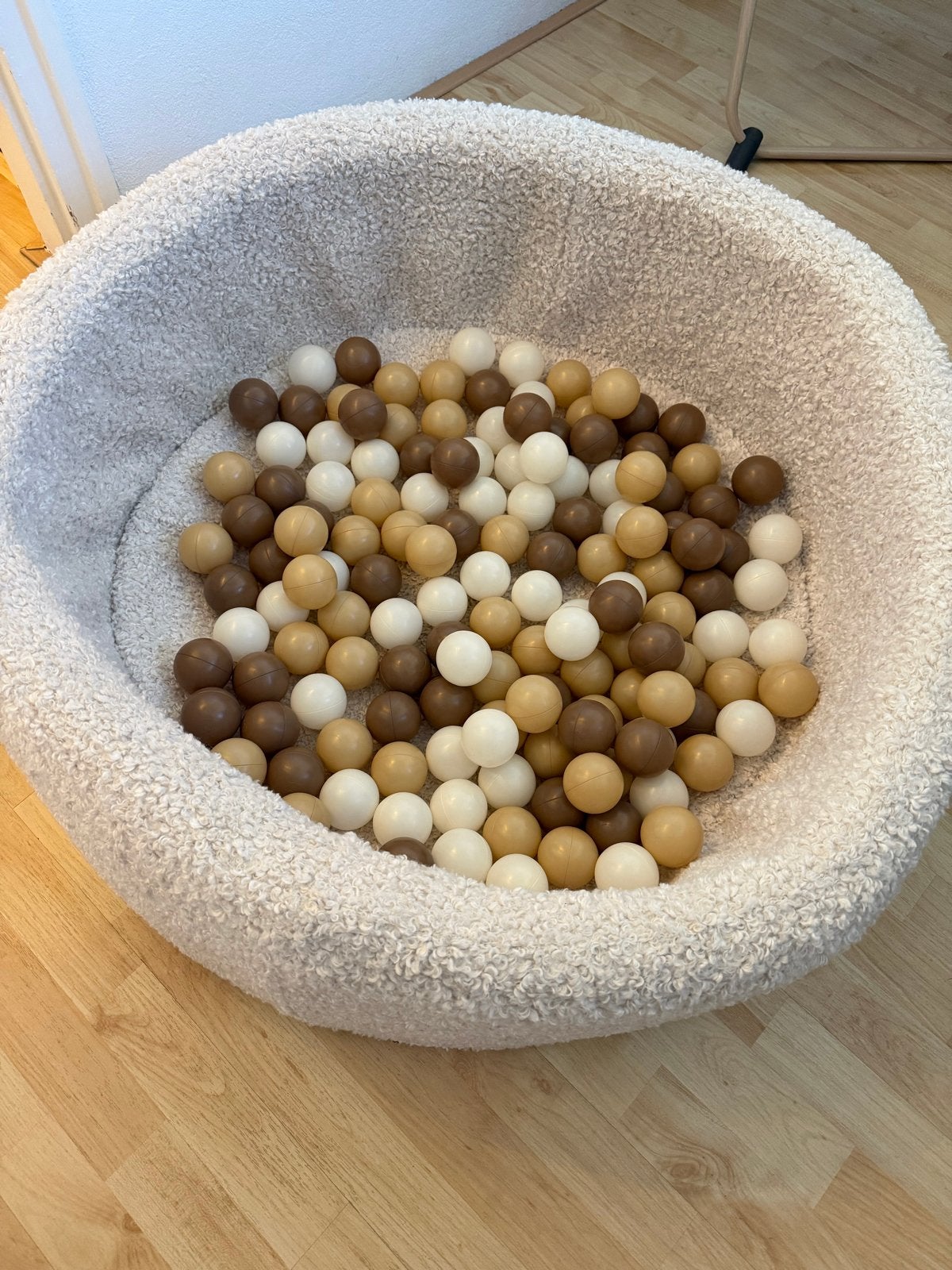 Ballenbak 90x30cm Bouclé Beige, Ophalen of Verzenden, Zo goed als nieuw, Jongen of Meisje