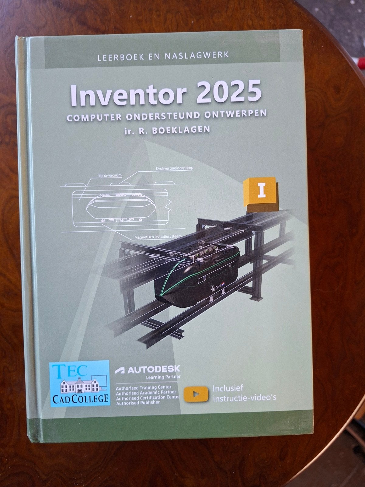 Inventor 2025: Leerboek en Naslagwerk CAD College, Zo goed als nieuw, Ir. R. Boeklagen, Beta, HBO