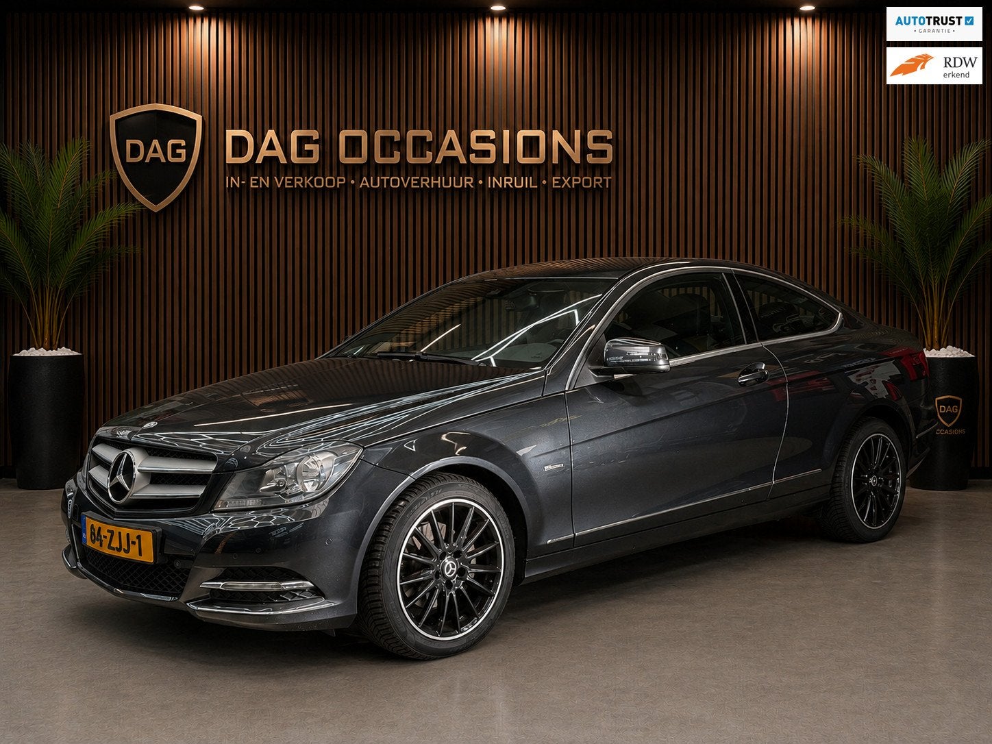 Mercedes-Benz C-klasse Coupé 250 AUTOMAAT|PARK ASSIST|DEALE, Automaat, 4 cilinders, 4 stoelen, 1796 cc