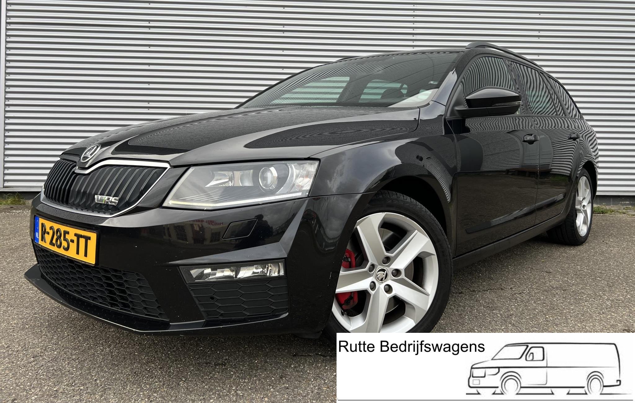 Skoda Octavia Combi 2.0 TSI RS dealer onderhouden NL auto, Auto's, Skoda, Gebruikt, Euro 6, 4 cilinders, 1984 cc