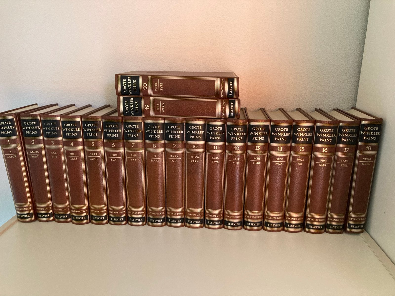 Grote Winkler Prins Encyclopedie - Zevende Druk (20 delen), Boeken, Encyclopedieën, Ophalen, Zo goed als nieuw, Algemeen, Complete serie