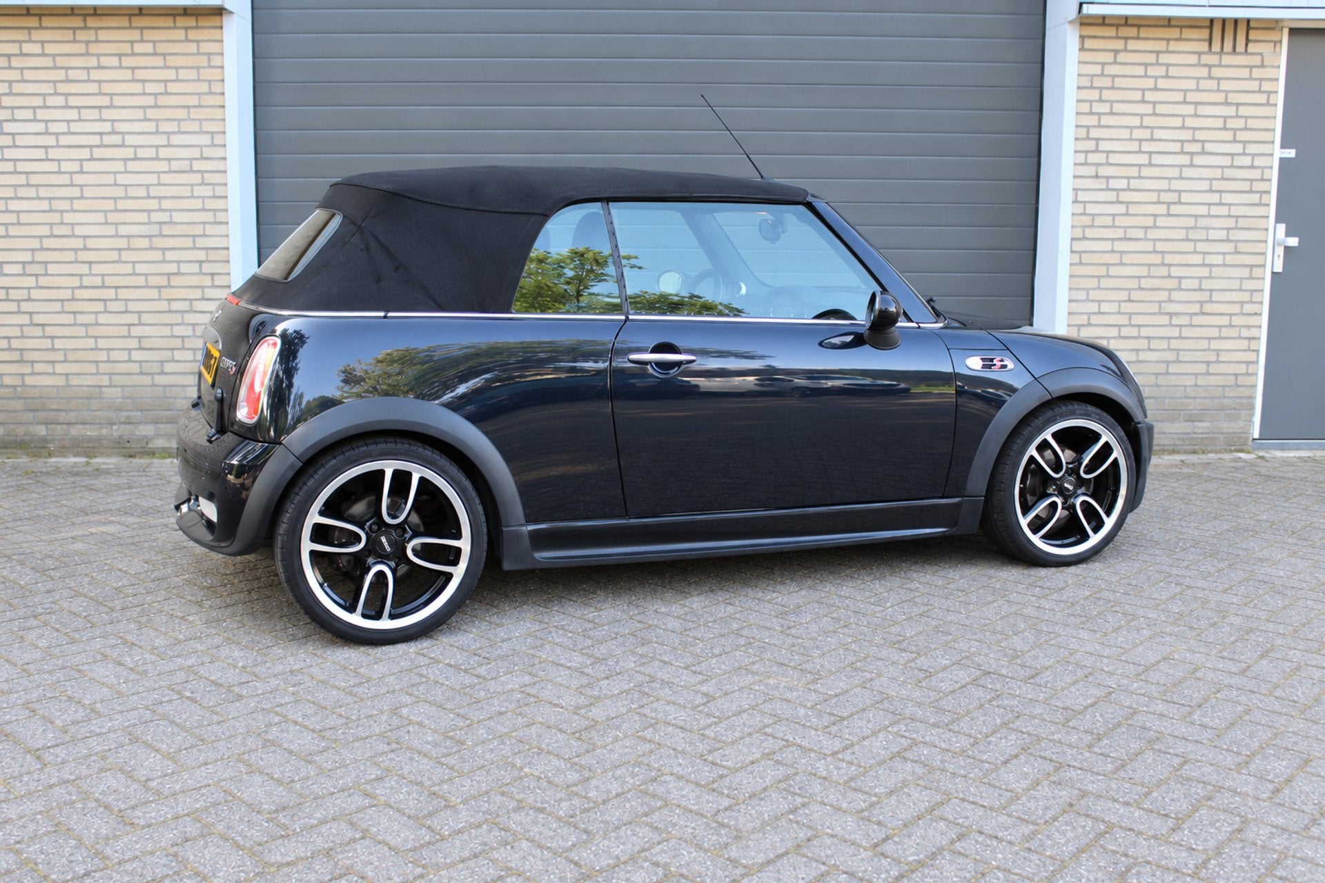 MINI Cooper Cabrio 1.6 S JCW Airco, PDC , Stoelverwarming, L, Auto's, Voorwielaandrijving, Gebruikt, 4 cilinders, Cabriolet