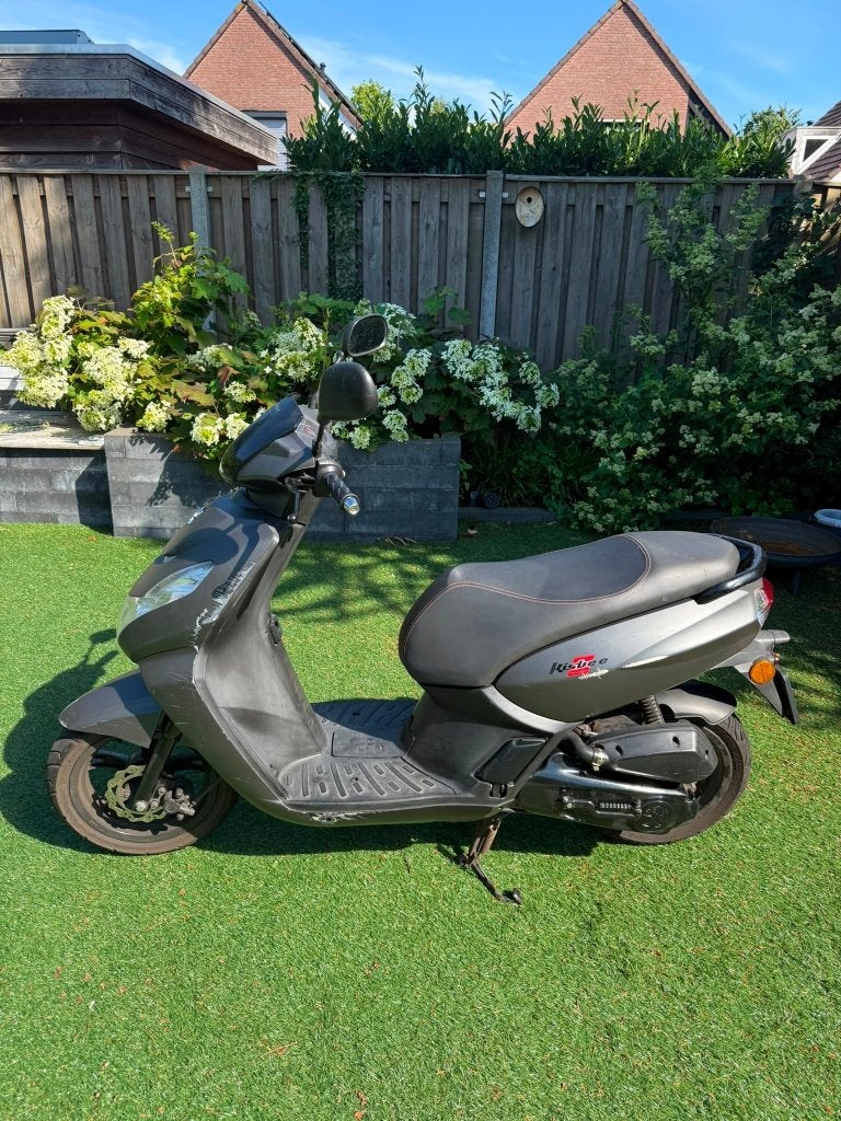 Peugot Kisbee 2019 - Reparatie/Onderdelen, Ophalen, Gebruikt, Overige modellen, Maximaal 45 km/u