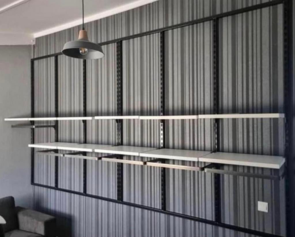 Hang en leg systeem voor kast walk in closet. Mooi stevig, Ophalen, 50 tot 75 cm, 50 tot 100 cm, 150 tot 200 cm