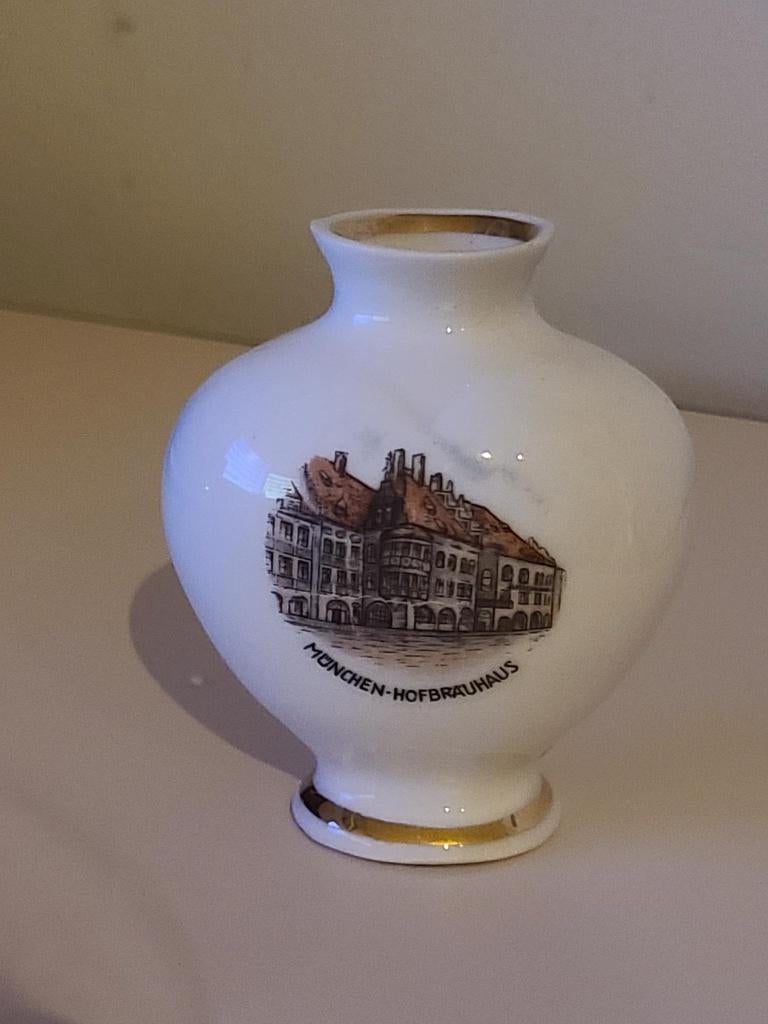vaasje munchen, Huis en Inrichting, Woonaccessoires | Vazen, Overige kleuren, Ophalen of Verzenden, Minder dan 50 cm, Glas