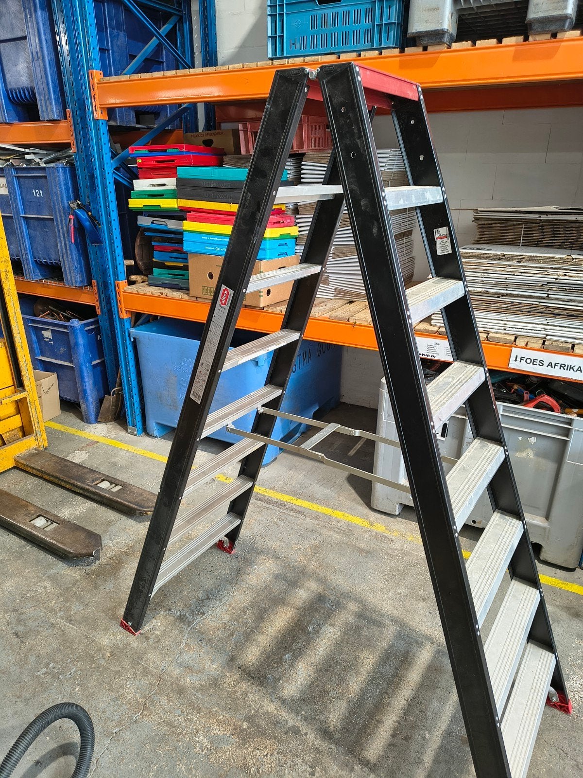 Altrex Taurus 2 x 8 dubbele trap, Ophalen, Gebruikt, ., Minder dan 2 meter