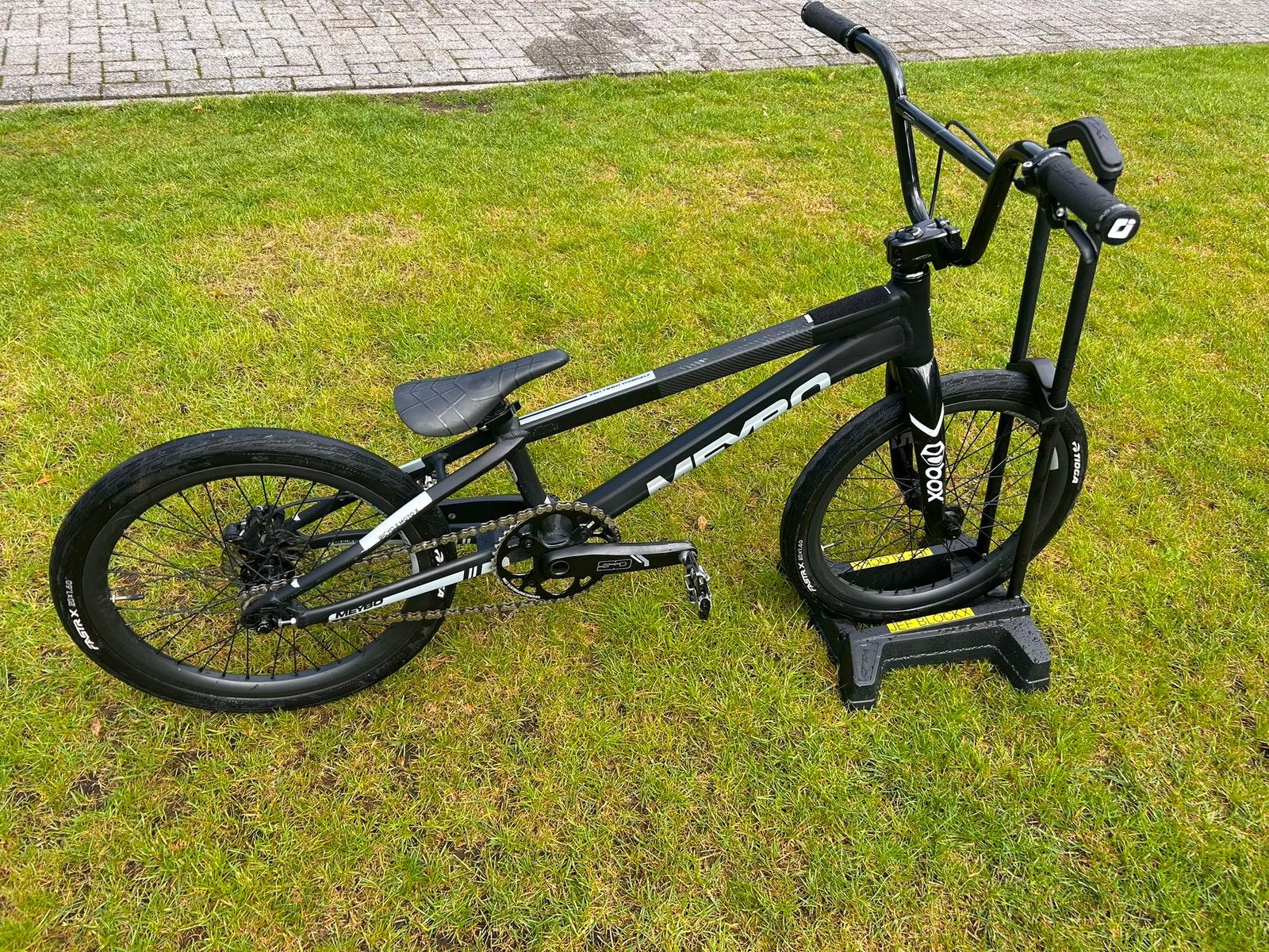 BMX MEYBO 21,5 PRO, Fietsen en Brommers, Fietsen | Crossfietsen en BMX, Ophalen, Zo goed als nieuw, Aluminium
