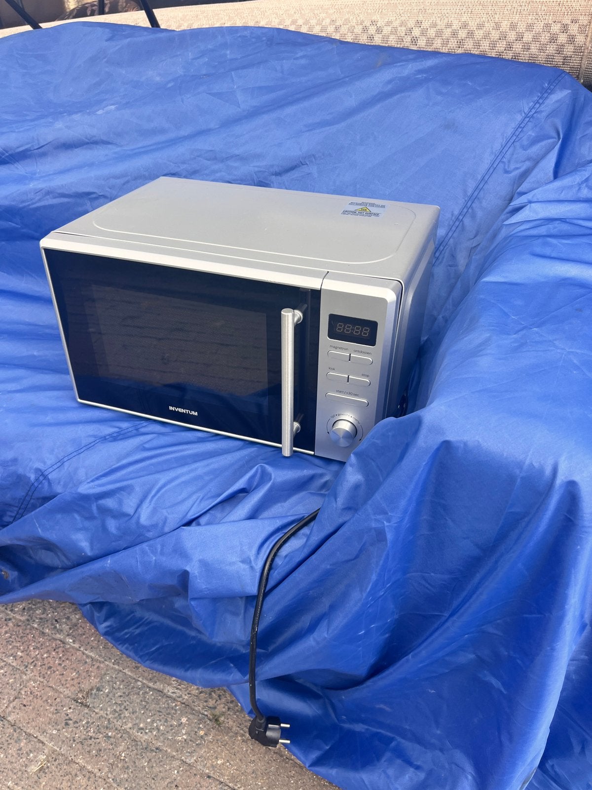 Inventum Magnetron, Ophalen, Zo goed als nieuw