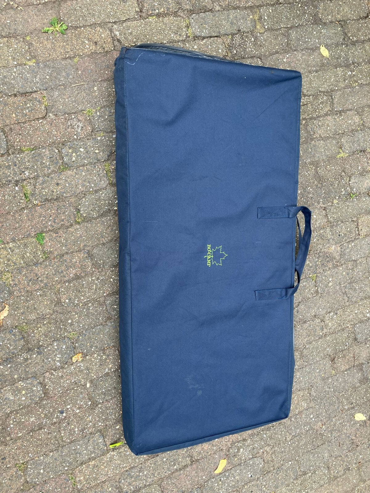 Campingkast - Handig en Compact voor op de Camping, Caravans en Kamperen, Ophalen, Gebruikt