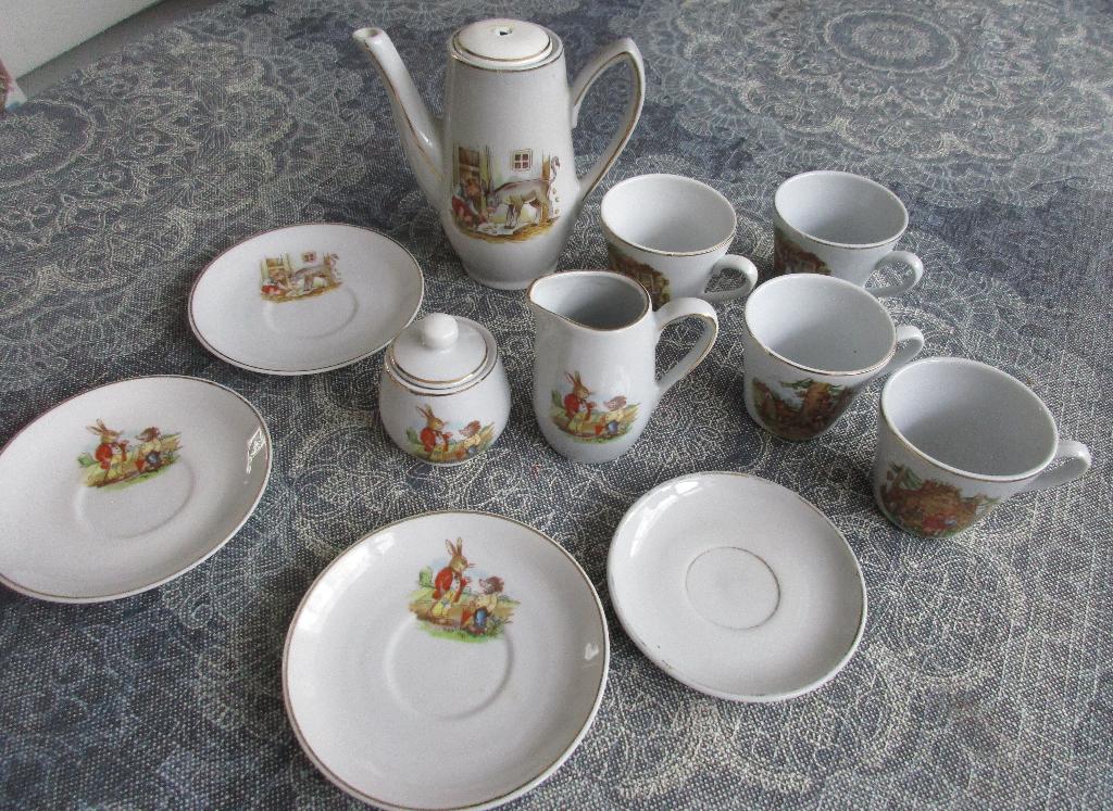 vintage kinder theeserviesje met sprookjes voor 5 euro, Ophalen of Verzenden