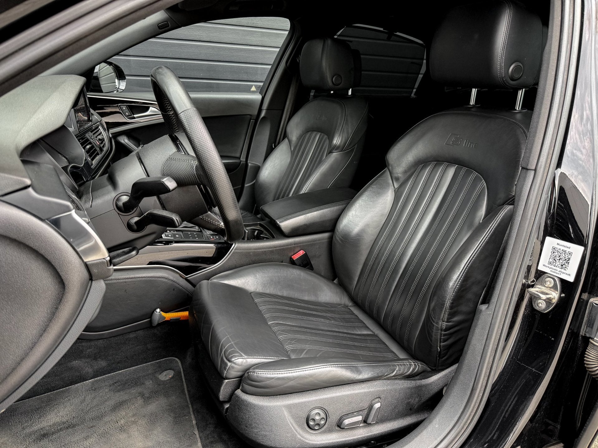 Audi A6 Limousine 3.0 V6 TFSI Quattro 3X S-LINE 299 PK PANO/, Auto's, Audi, Automaat, Euro 5, Gebruikt, Zwart