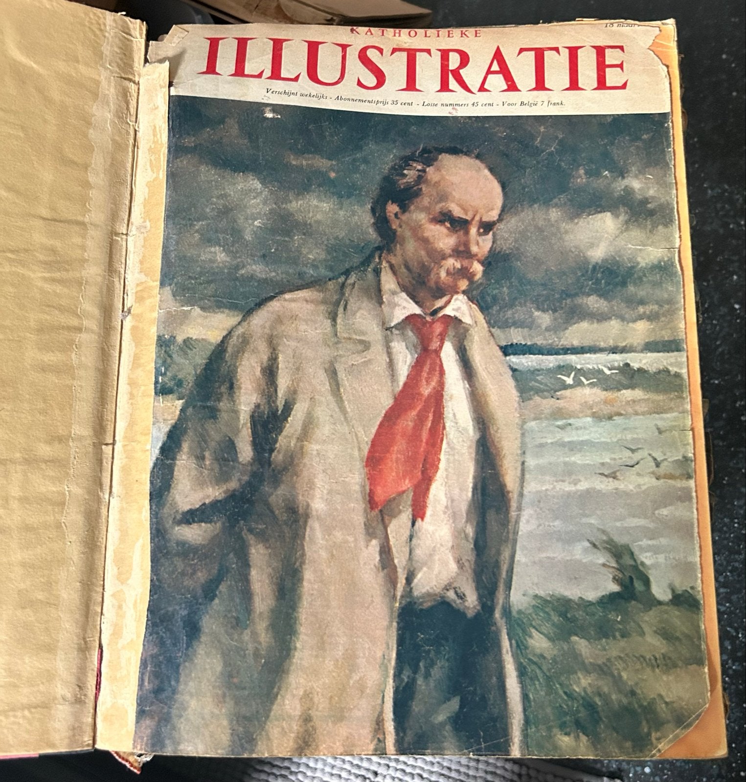 Katholieke Illustratie - Oude Jaargang (1950s), Ophalen of Verzenden, Gelezen, Overige typen