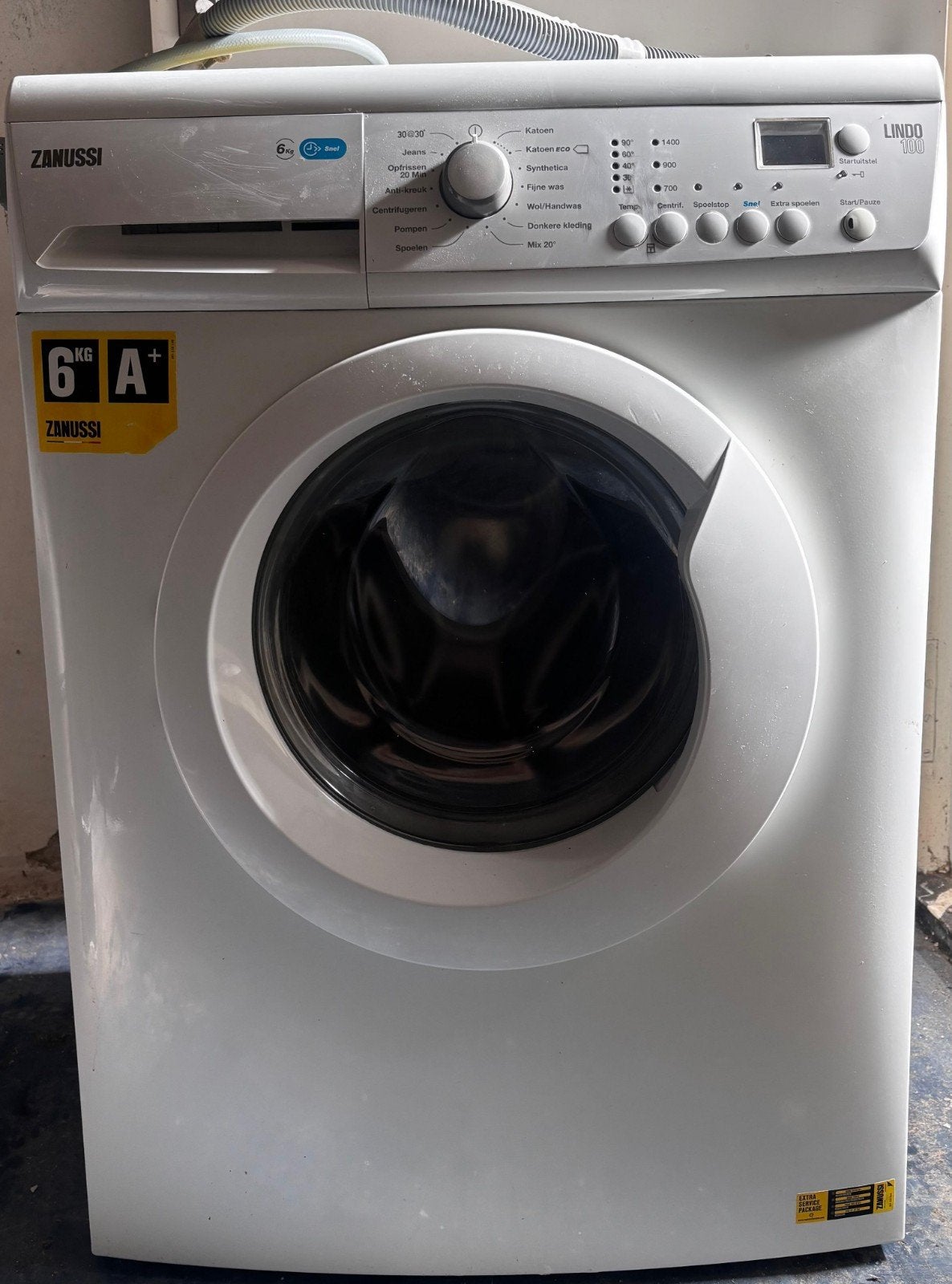 Zanussi 6kg wasmashine., Witgoed en Apparatuur, Ophalen, 1200 tot 1600 toeren, Gebruikt, 4 tot 6 kg
