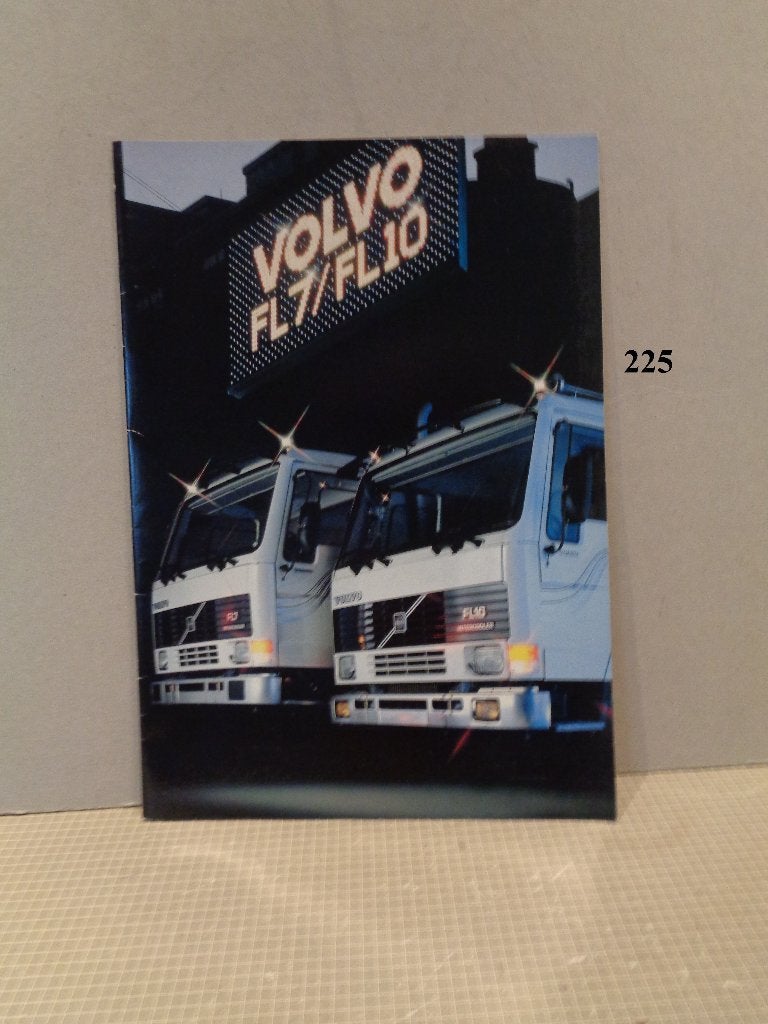 volvo folder, Ophalen of Verzenden, Zo goed als nieuw, Volvo