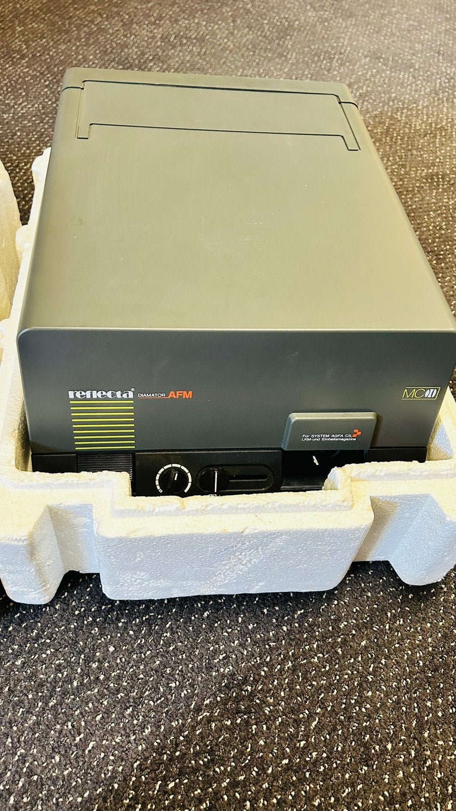 Reflecta diamotor AFM Diaprojector, Ophalen, Gebruikt, Met scherm