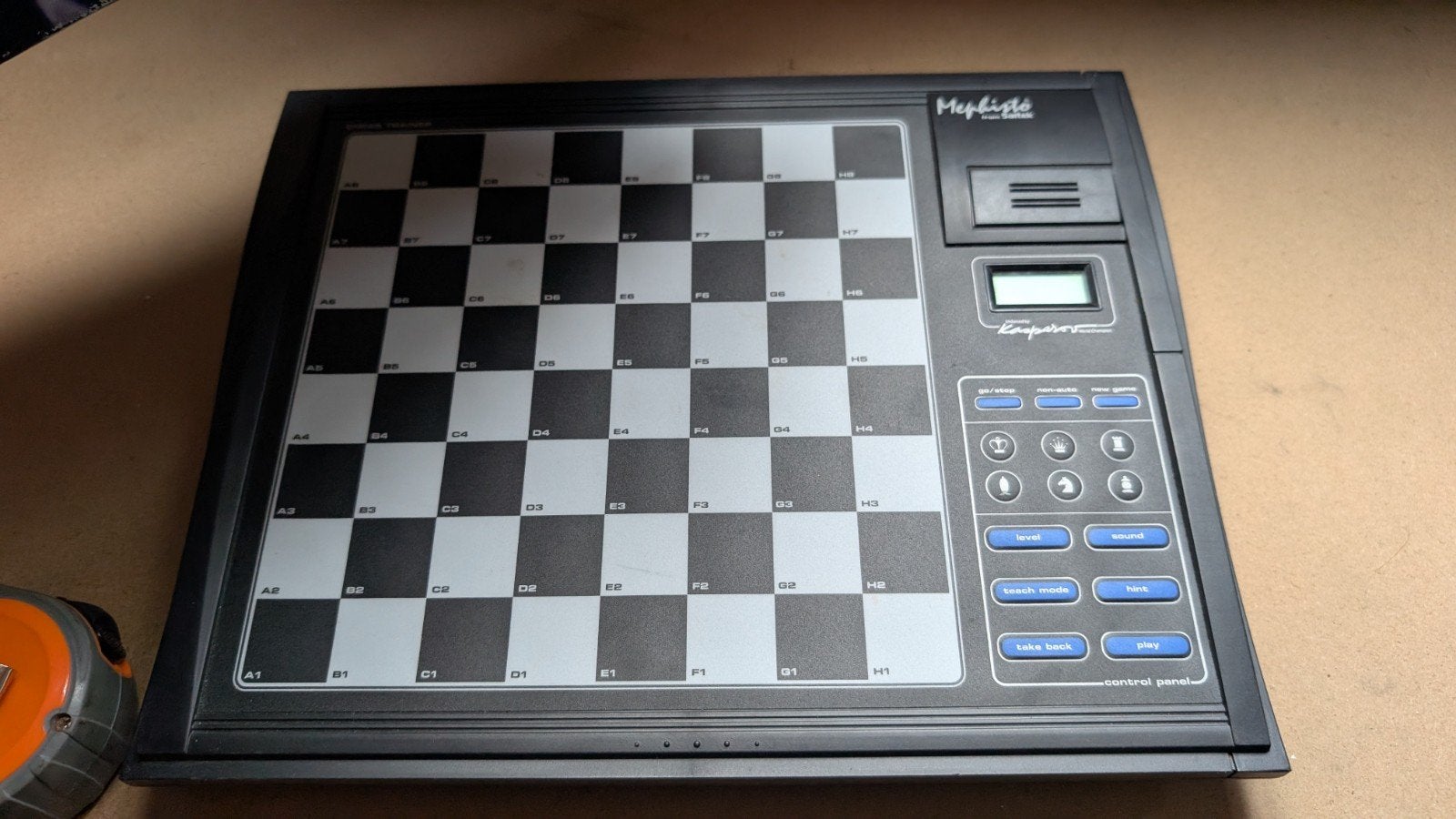 Mephisto Chess Trainer Kasparov schaakcomputer compleet, Hobby en Vrije tijd, Een of twee spelers, Ophalen of Verzenden, Gebruikt