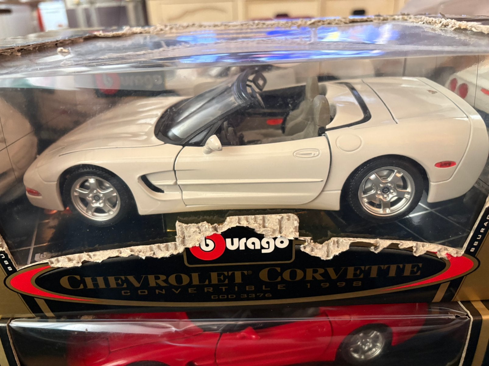 Chevrolet. Corvette. 1998.  Burago., Ophalen of Verzenden, Zo goed als nieuw, Bburago