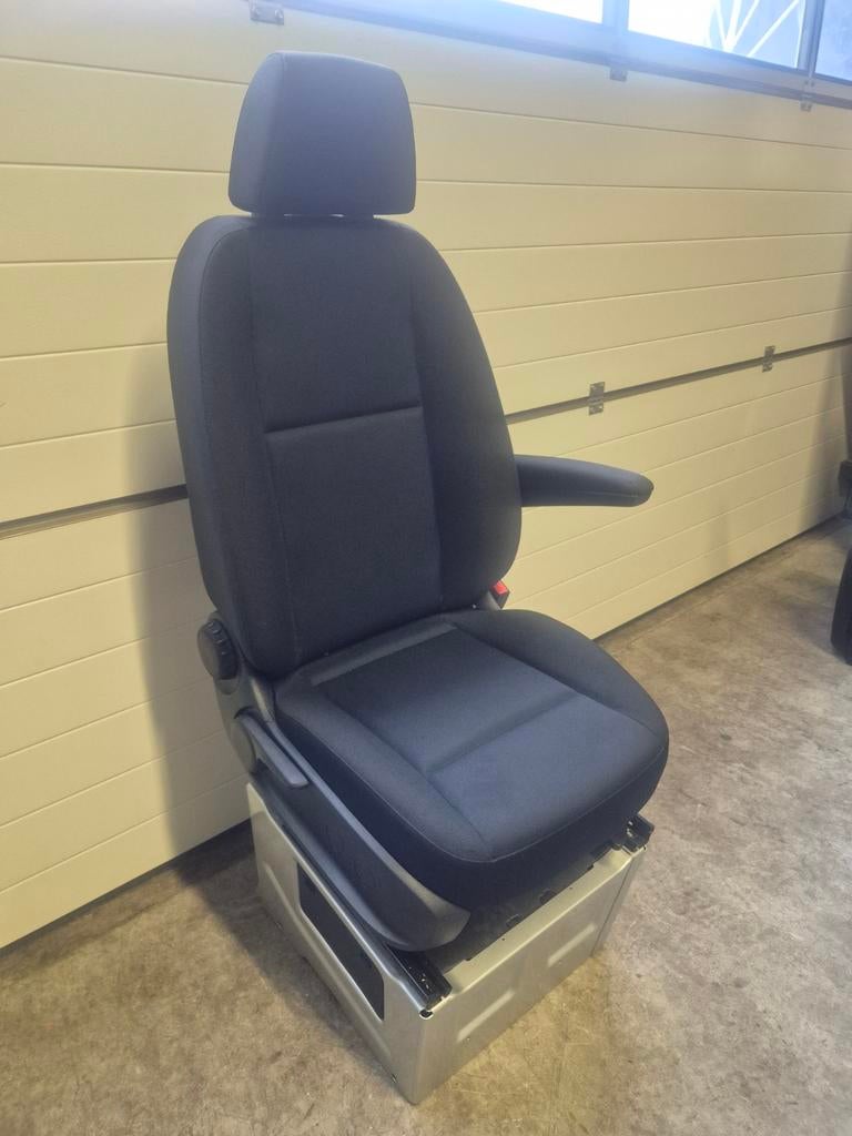 MERCEDES SPRINTER W907 LUXE BIJRIJDERSSTOEL - STOEL, Auto-onderdelen, Interieur en Bekleding, Ophalen of Verzenden