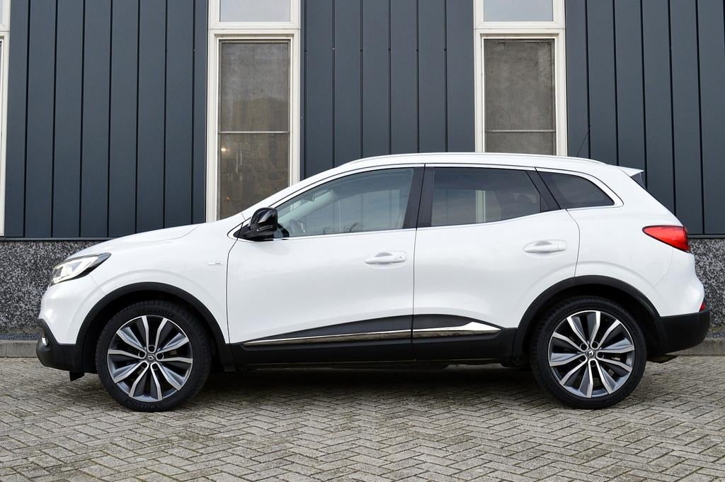 Renault Kadjar 1.2 TCe Bose Rijklaarprijs-Garantie Navigatie, Auto's, Renault, Gebruikt, 4 cilinders, Wit, Origineel Nederlands