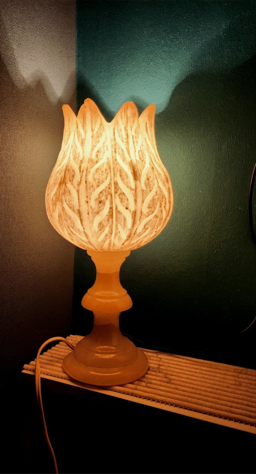 Vintage Alabaster Tafellamp - Tulp Design, Made in Spain, Antiek en Kunst, Antiek | Lampen, Ophalen of Verzenden
