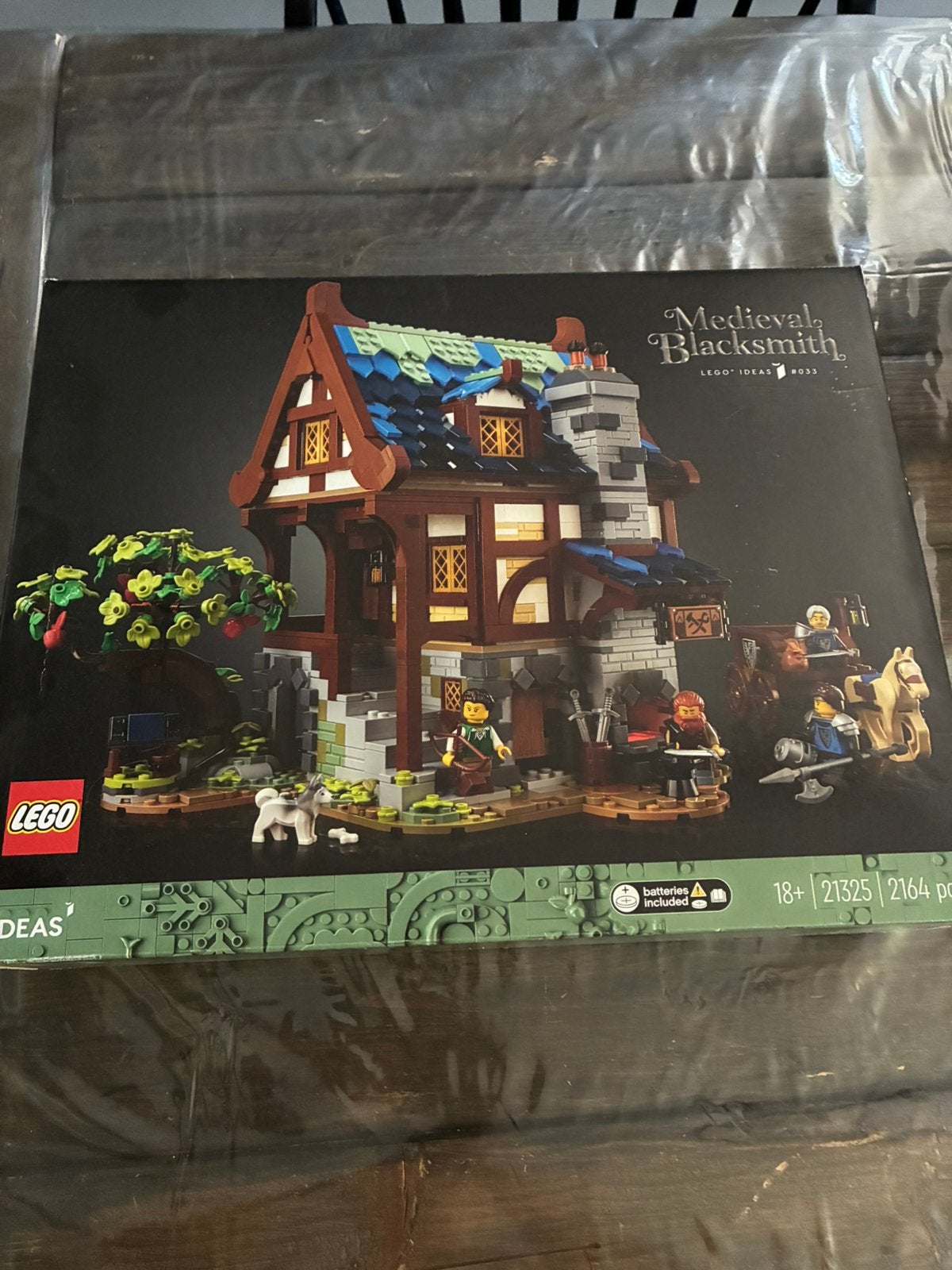 Lego 21325 Medieval Blacksmith Nieuw!, Ophalen of Verzenden, Zo goed als nieuw