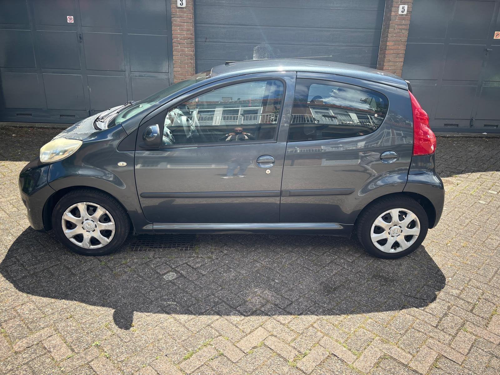 Peugeot 107 2011 APK 12-2026 | Vespa ruil mogelijk, Ophalen of Verzenden, Gebruikt