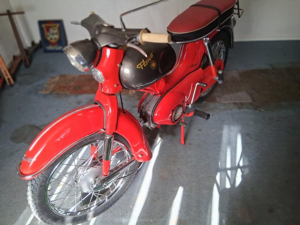 Kreidler florett super 4bak, Fietsen en Brommers, Brommers | Kreidler, Verzenden, Zo goed als nieuw