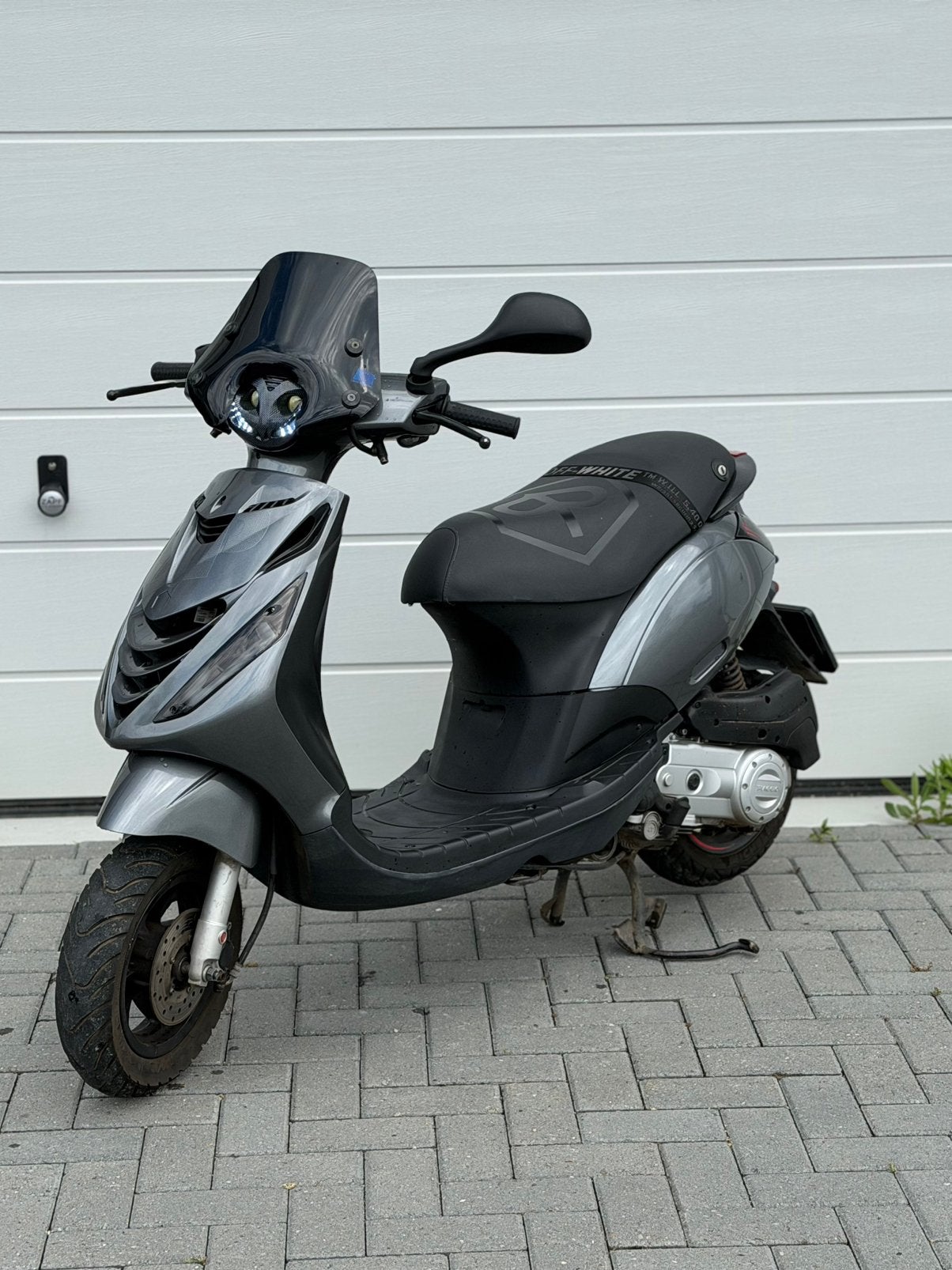 Piaggio zip 50cc iget 2019, Ophalen, Zo goed als nieuw, Benzine, Overige modellen
