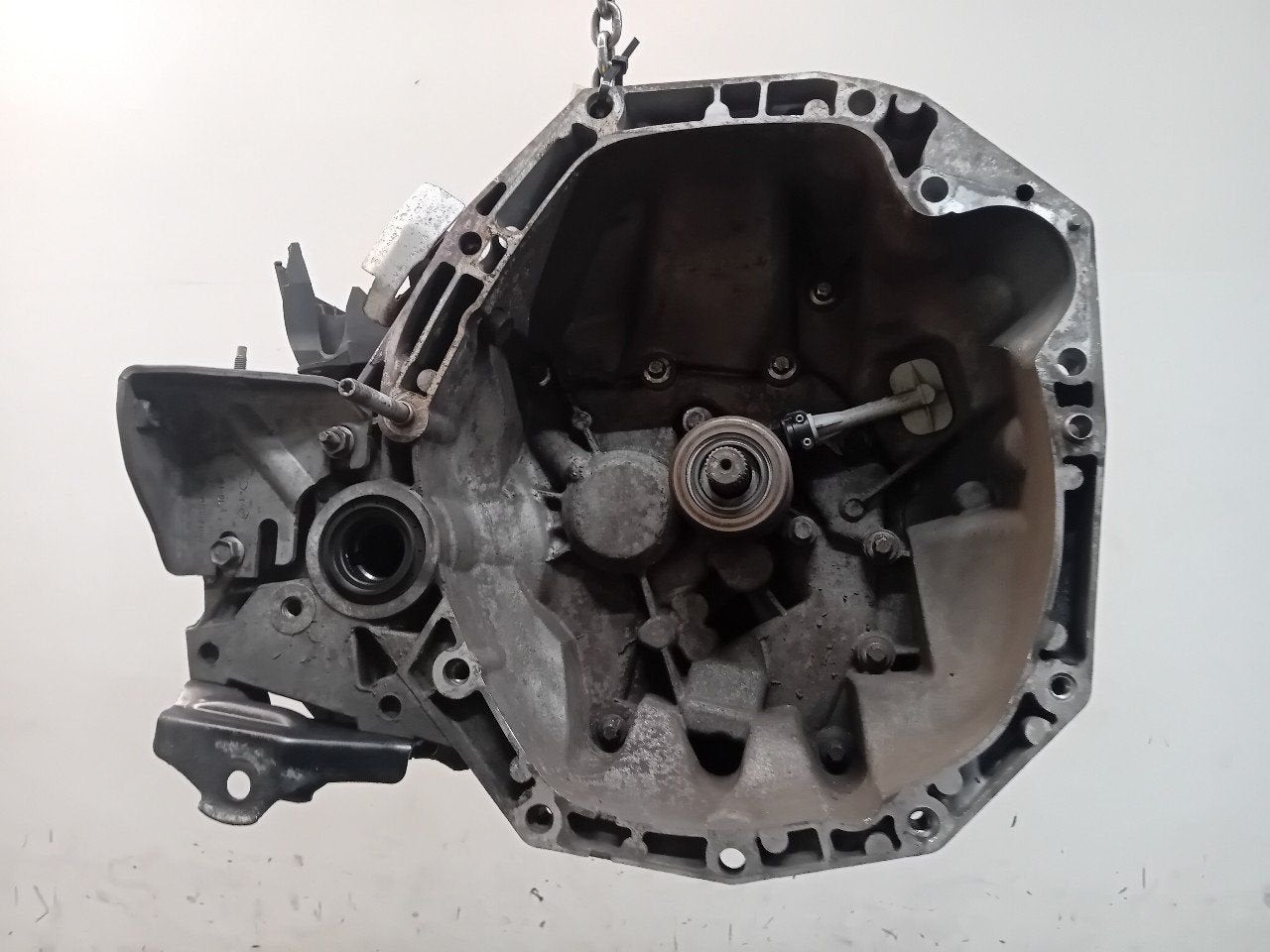 Versnellingsbak schakel Renault Clio, Auto-onderdelen, Onderdelen@venauto.nl, Van der Ven Autorecycling B.V., Gebruikt, Ettenseweg 76, 4706 PB Roosendaal, The Netherlands