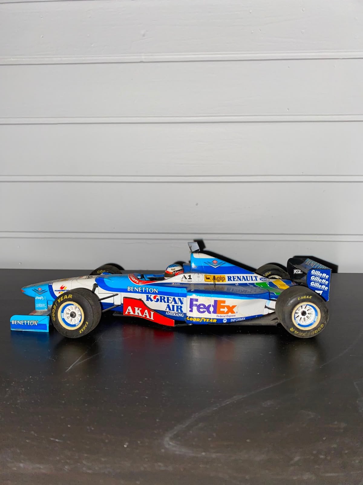 ‼️MOET WEG‼️ BENNETON B197 JEAN ALESI 1:18, Ophalen, Zo goed als nieuw, Overige merken