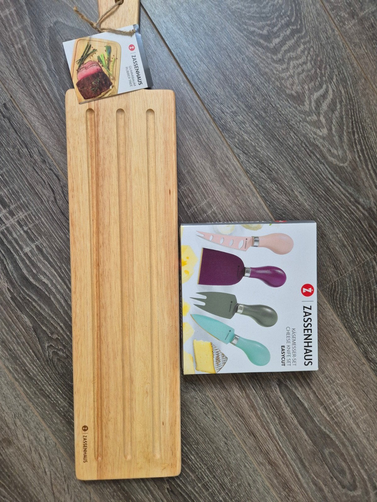 Zassenhaus Kaasmessenset Easycut & Snijplank, Huis en Inrichting, Keuken | Keukenbenodigdheden, Nieuw, Snij-/serveerplank, Overige merken