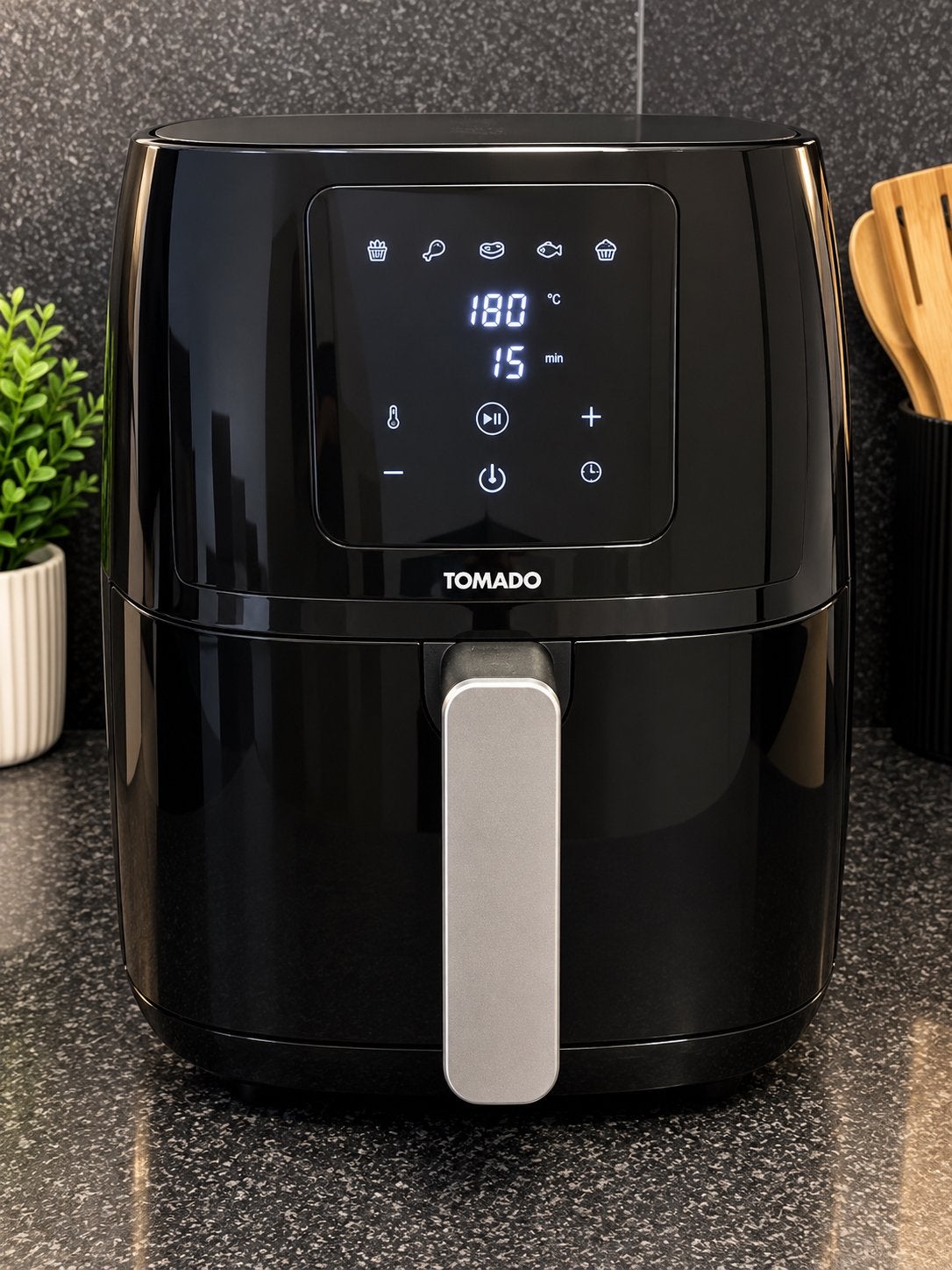 Tomado Airfryer - Zo goed als nieuw, Ophalen of Verzenden, Zo goed als nieuw, Airfryer