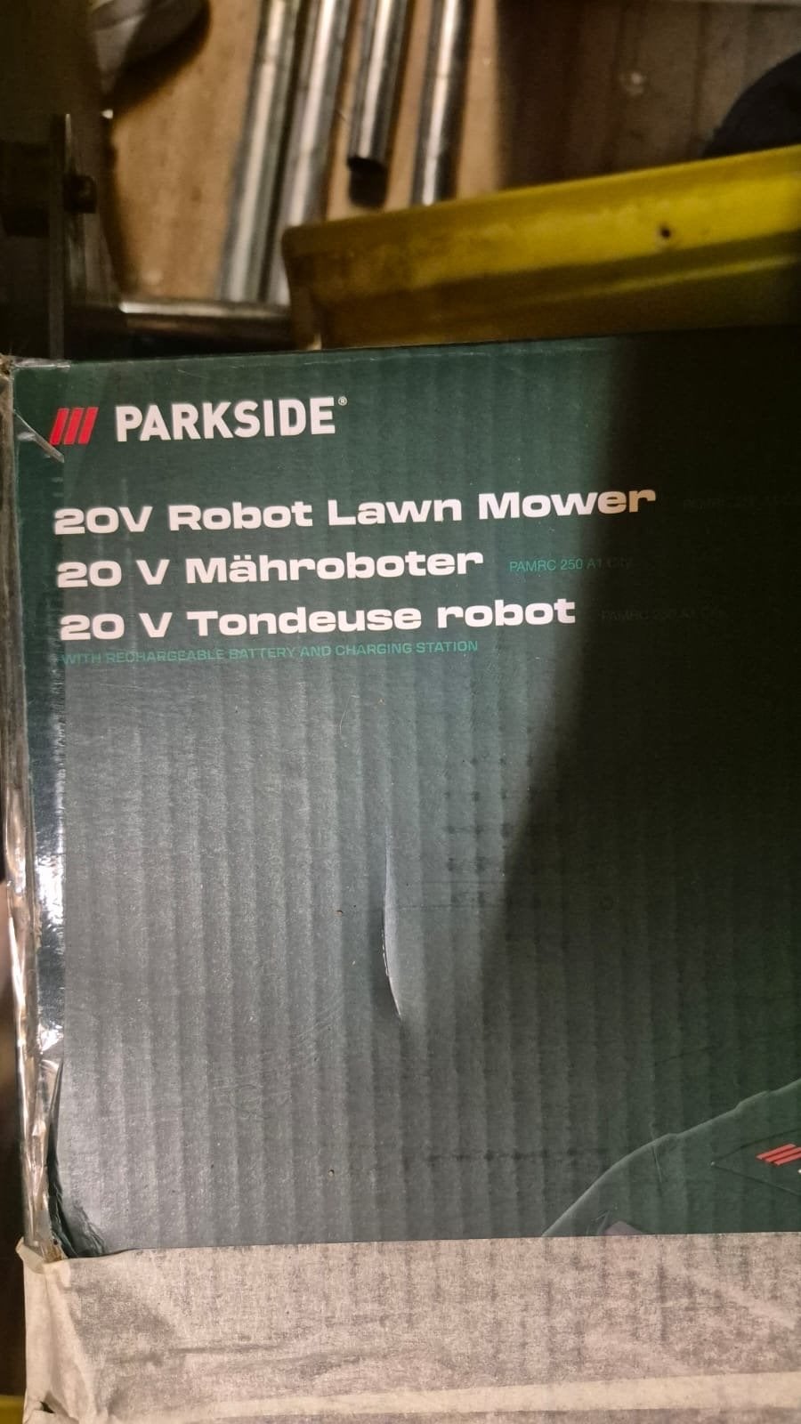Parkside 20V Robot Grasmaaier met Garage - Nieuw, Tuin en Terras, Ophalen of Verzenden, Nieuw, 20 tot 25 cm
