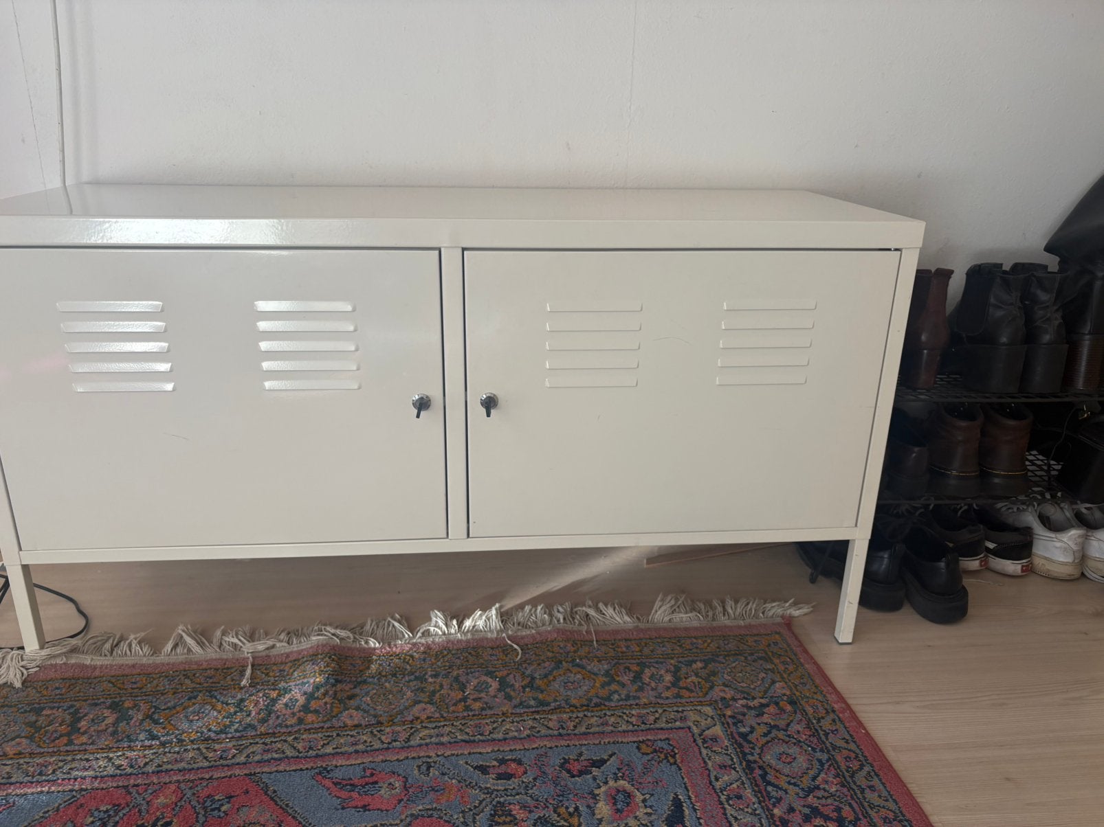 Ikea PS wit metalen kast, Ophalen, Gebruikt