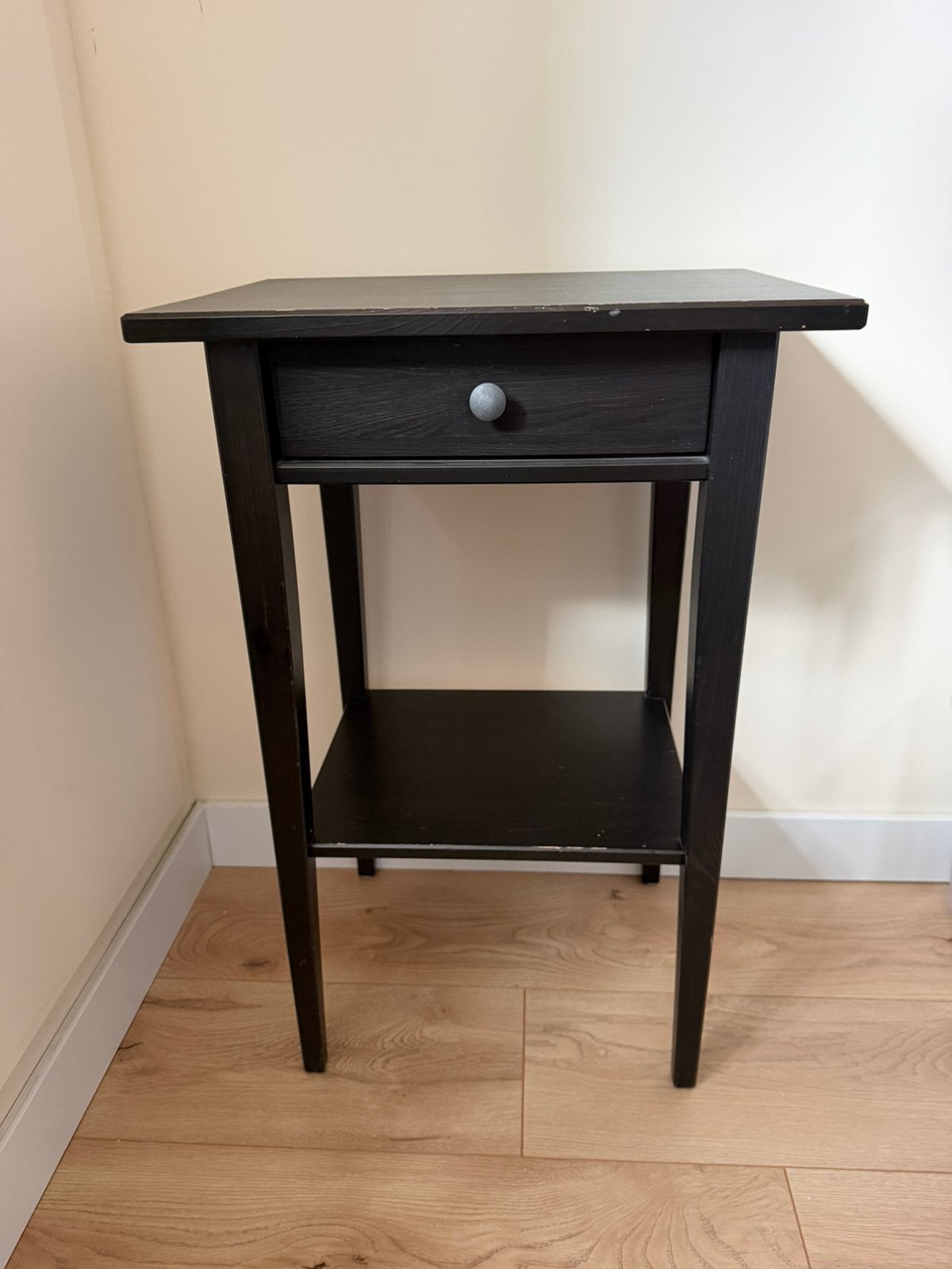 Nachtkastje Hemnes Ikea, Huis en Inrichting, Ophalen, Gebruikt, Minder dan 45 cm