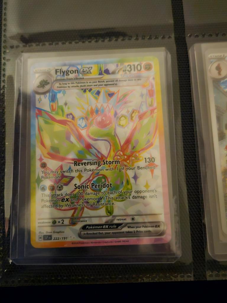 Pokemon Flygon ex 222/191 Surging Sparks, Ophalen of Verzenden, Zo goed als nieuw, Losse kaart, Foil