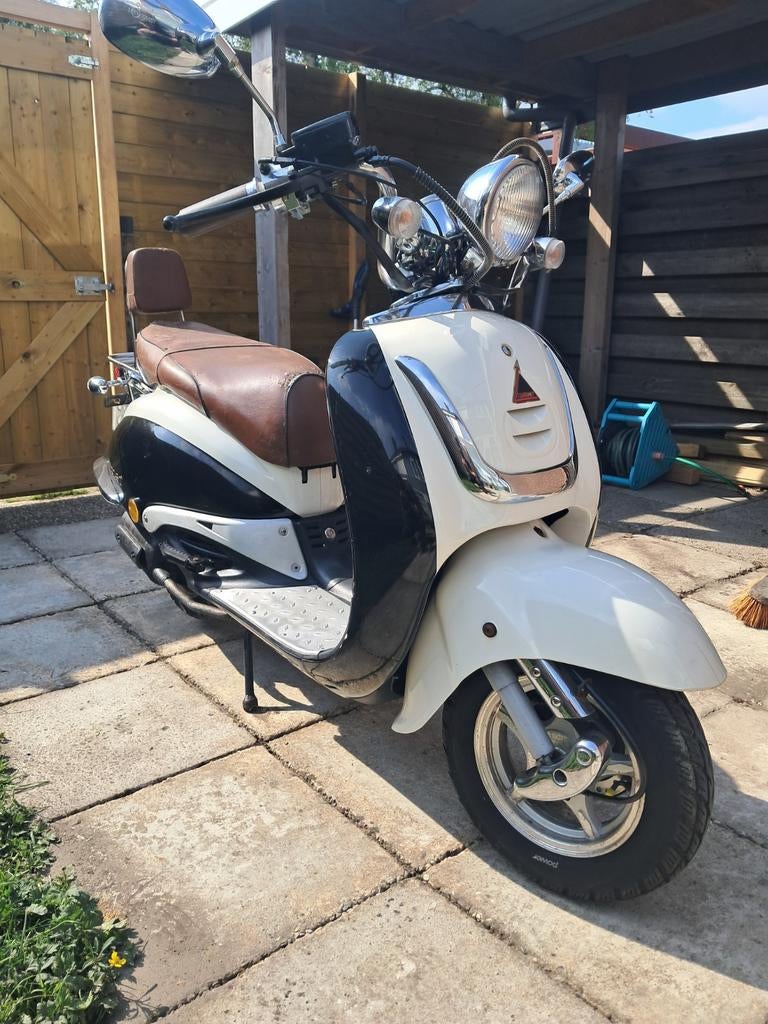 Turbho rg 50 retro scooter, Ophalen, Gebruikt, Benzine, Overige merken