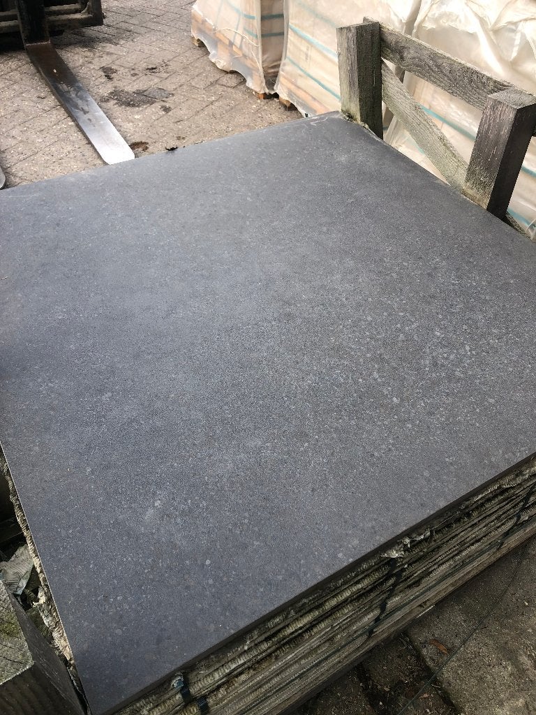 keramische terrastegels 100x100x2 konkrete nero partijtegels, Keramiek, Nieuw, Ophalen of Verzenden, 10 m² of meer