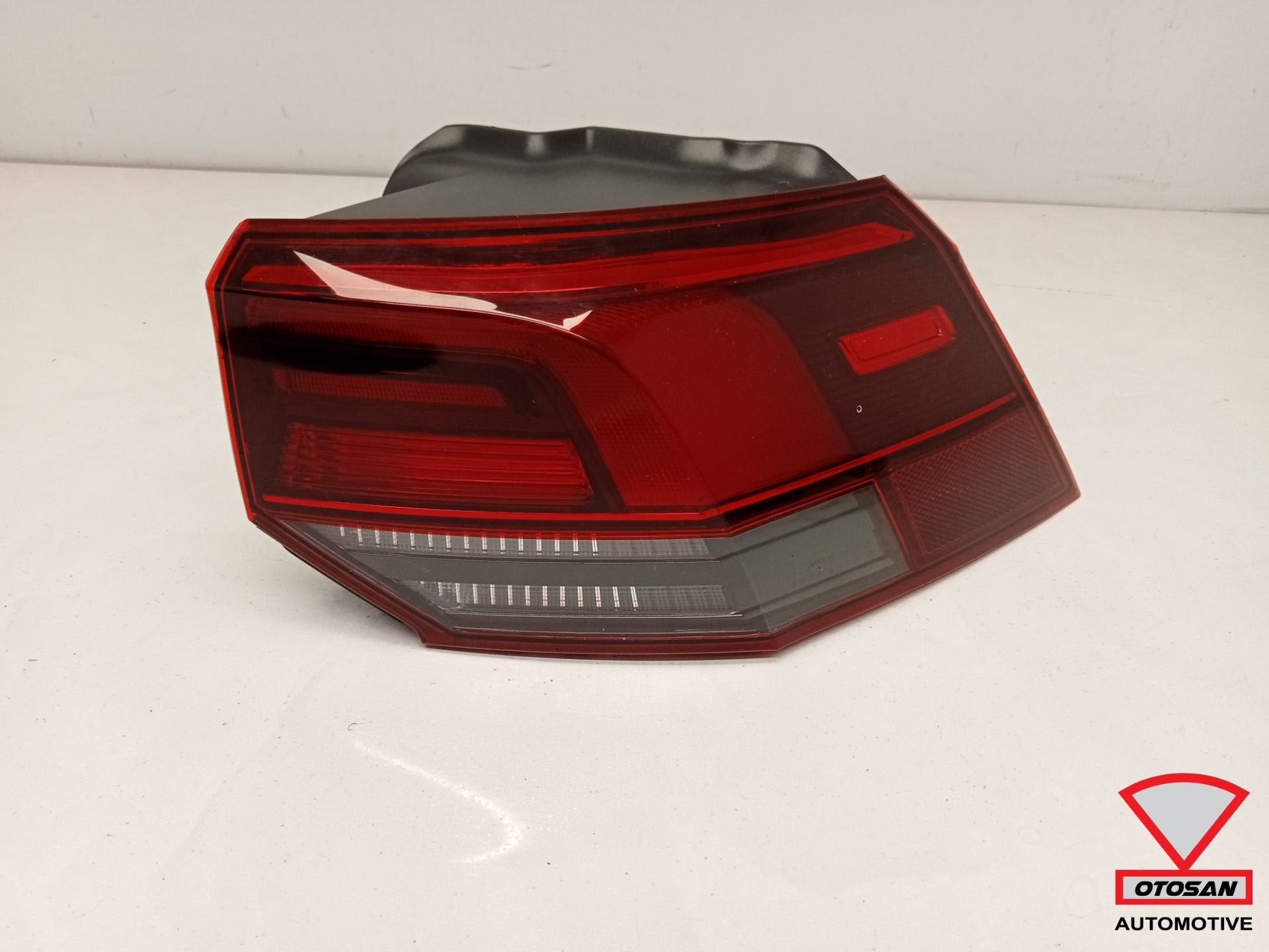 VW Golf 8 VIII Rechts Achterlicht 2019+ 5h0945096c, Auto-onderdelen, Verlichting, Gebruikt, Volkswagen, Volkswagen AG, Berliner Ring 2
38440  Wolfsburg, DE