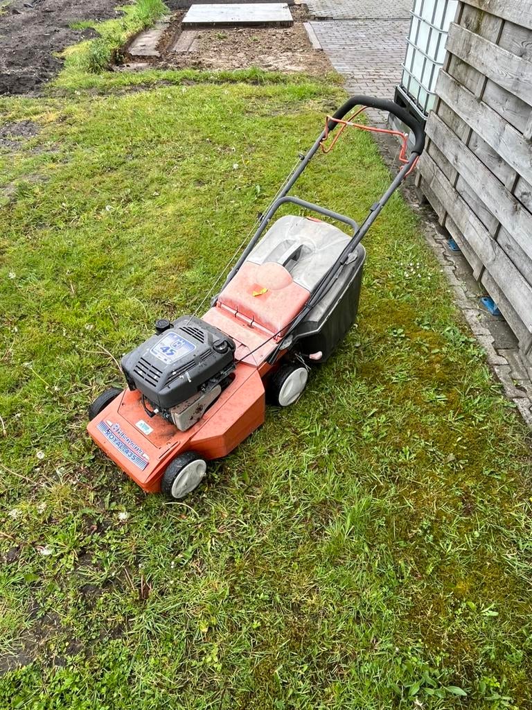 Husqvarna grasmaaier, Tuin en Terras, Grasmaaiers, Ophalen of Verzenden, Zo goed als nieuw