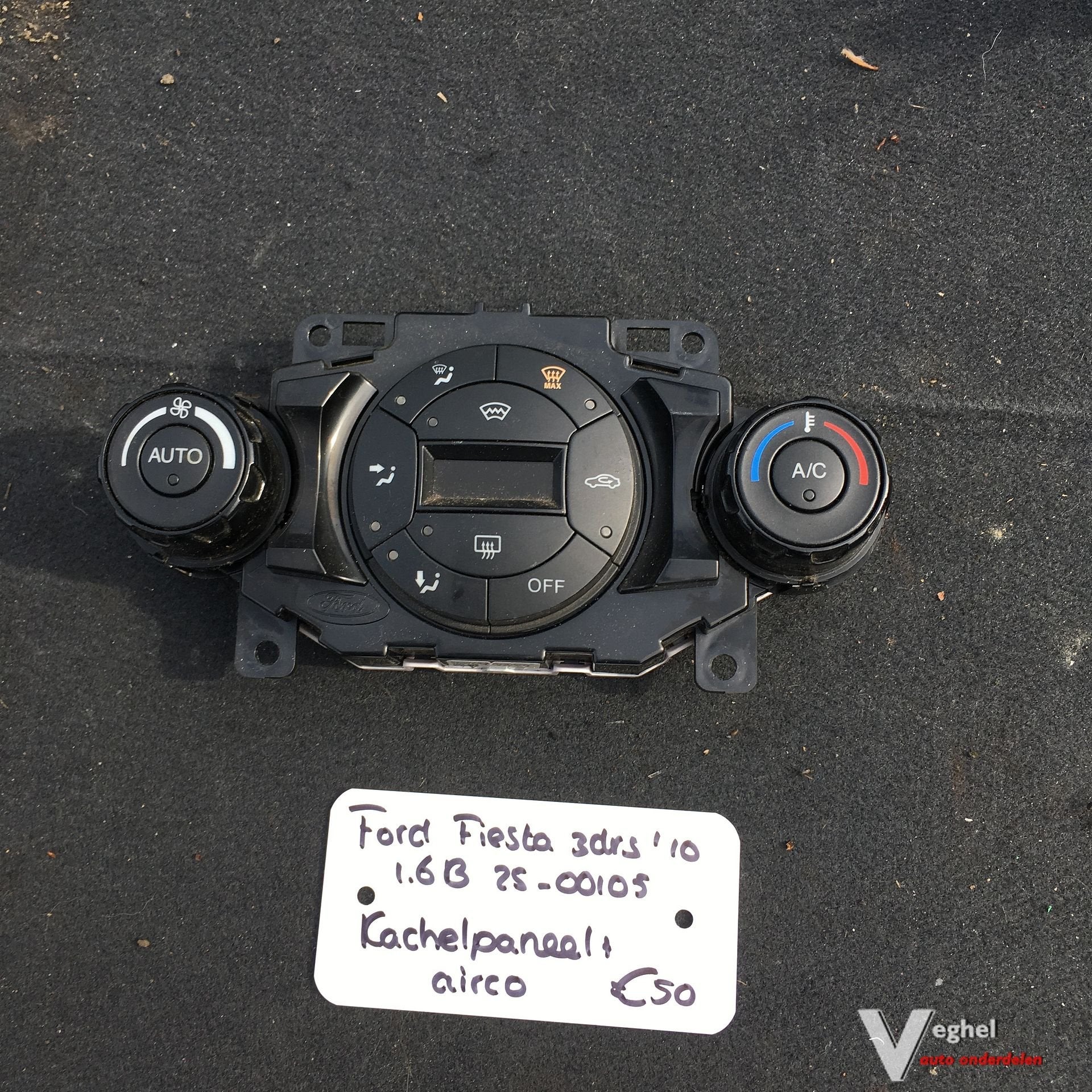 Ford Fiesta 3 drs 1.6 Benzine 2010 2500105   Kachelbediening
